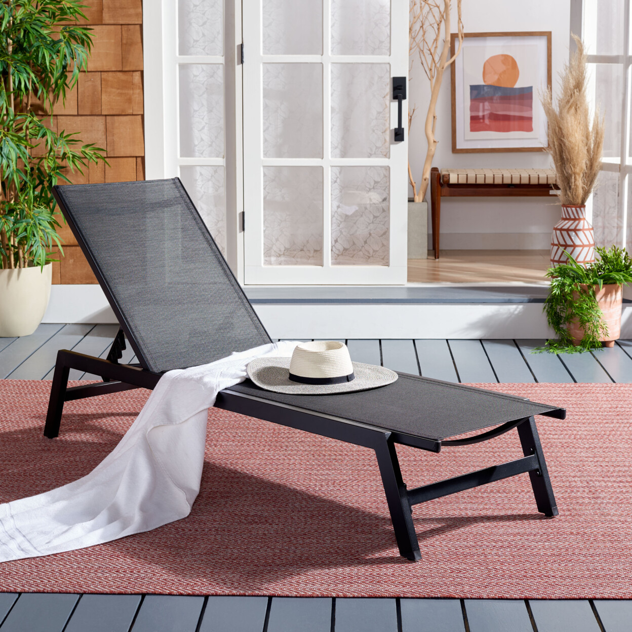 SAFAVIEH Outdoor Collection Fionne Chaise Sunlounger | Black |