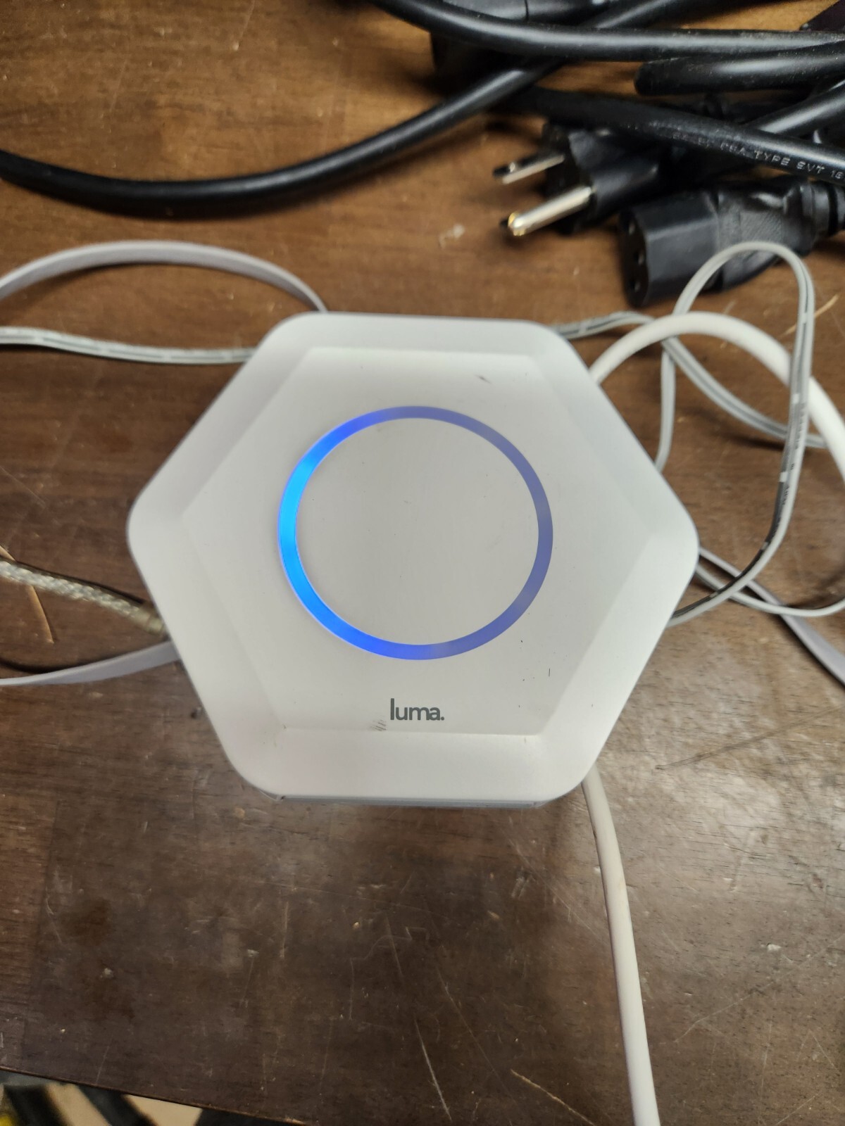 Luma MXF-L1000 Mesh WiFi Router/Extender