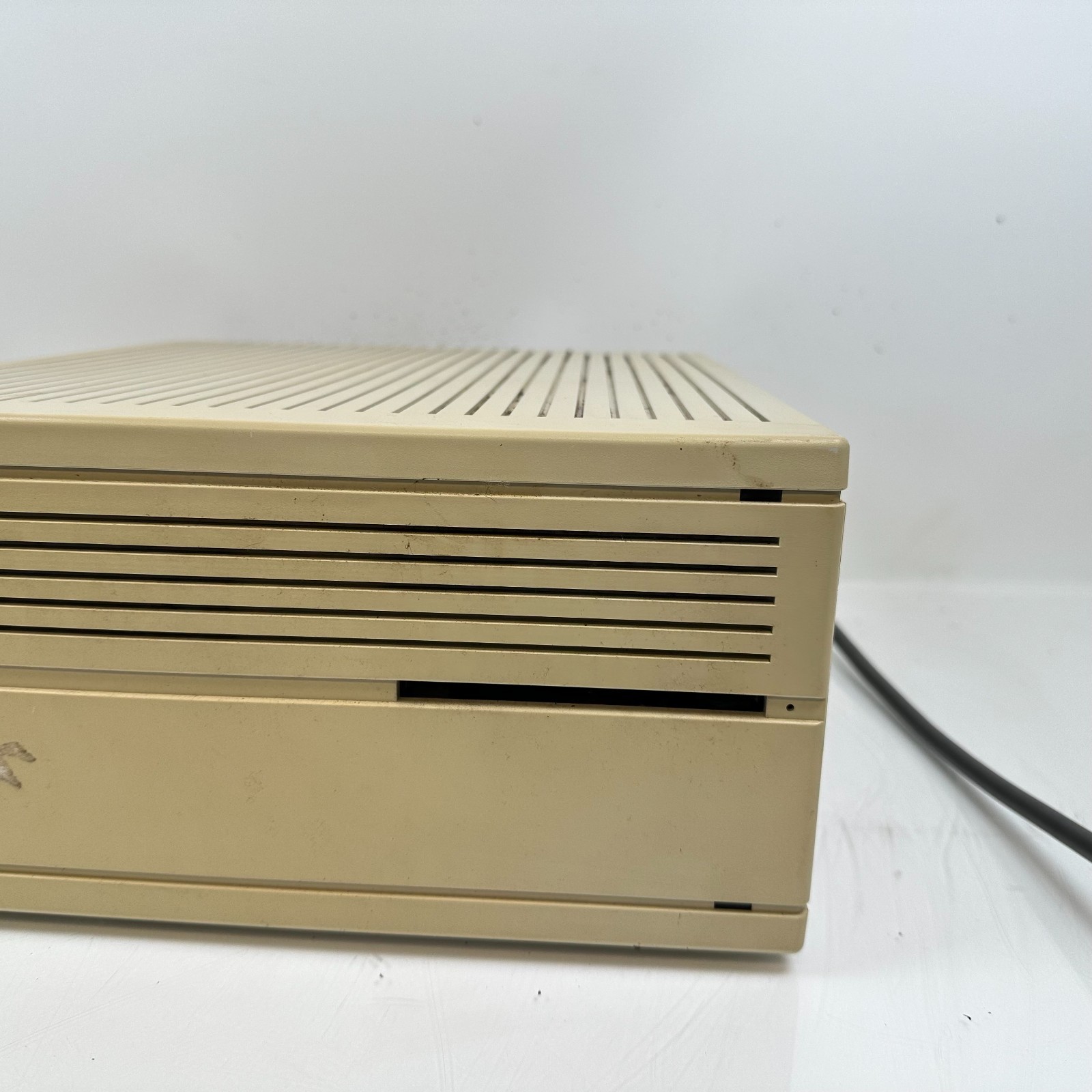Apple Macintosh IIcx M5650 Personal Computer Vintage