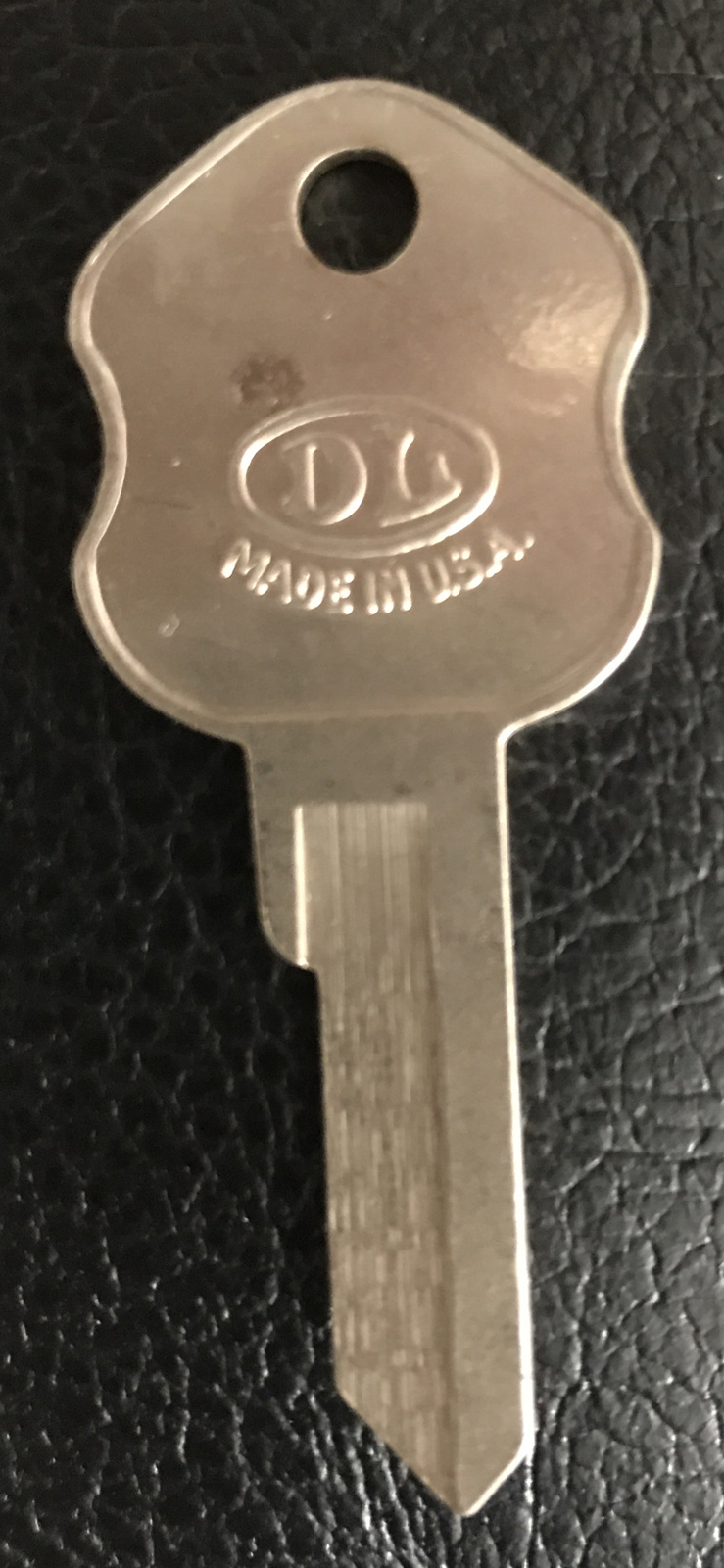 DL brand SY4 Safe Deposit key blanks