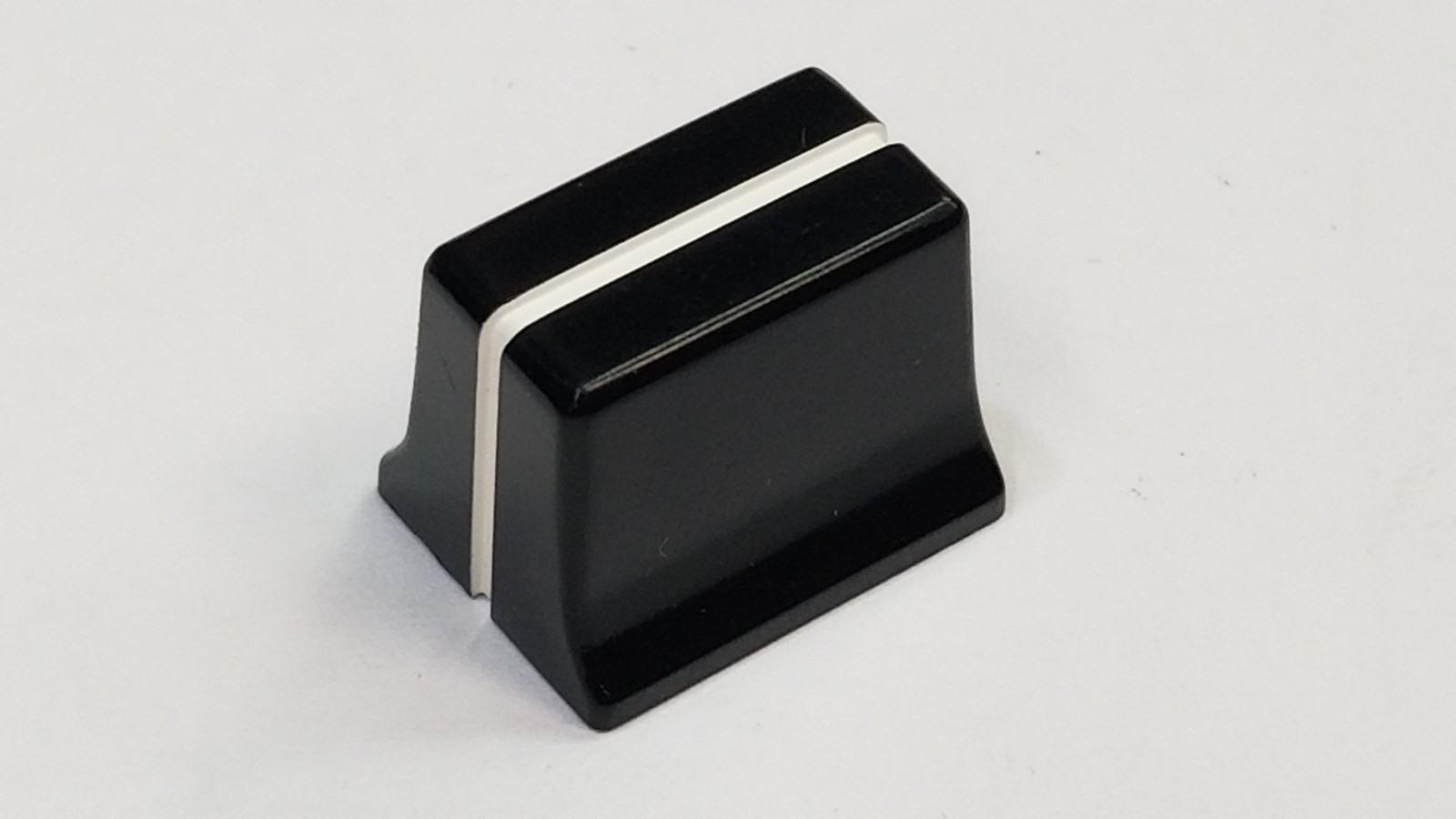 Vestax Fader knob , Sloped Black  PMC 05 Pro  mixers
