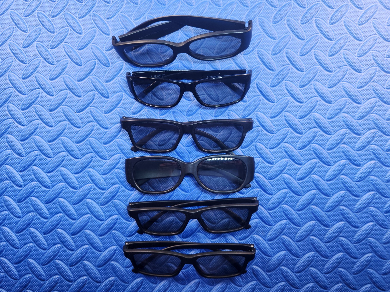 (x6) Pairs of 3D Glasses for TV - Various Brands