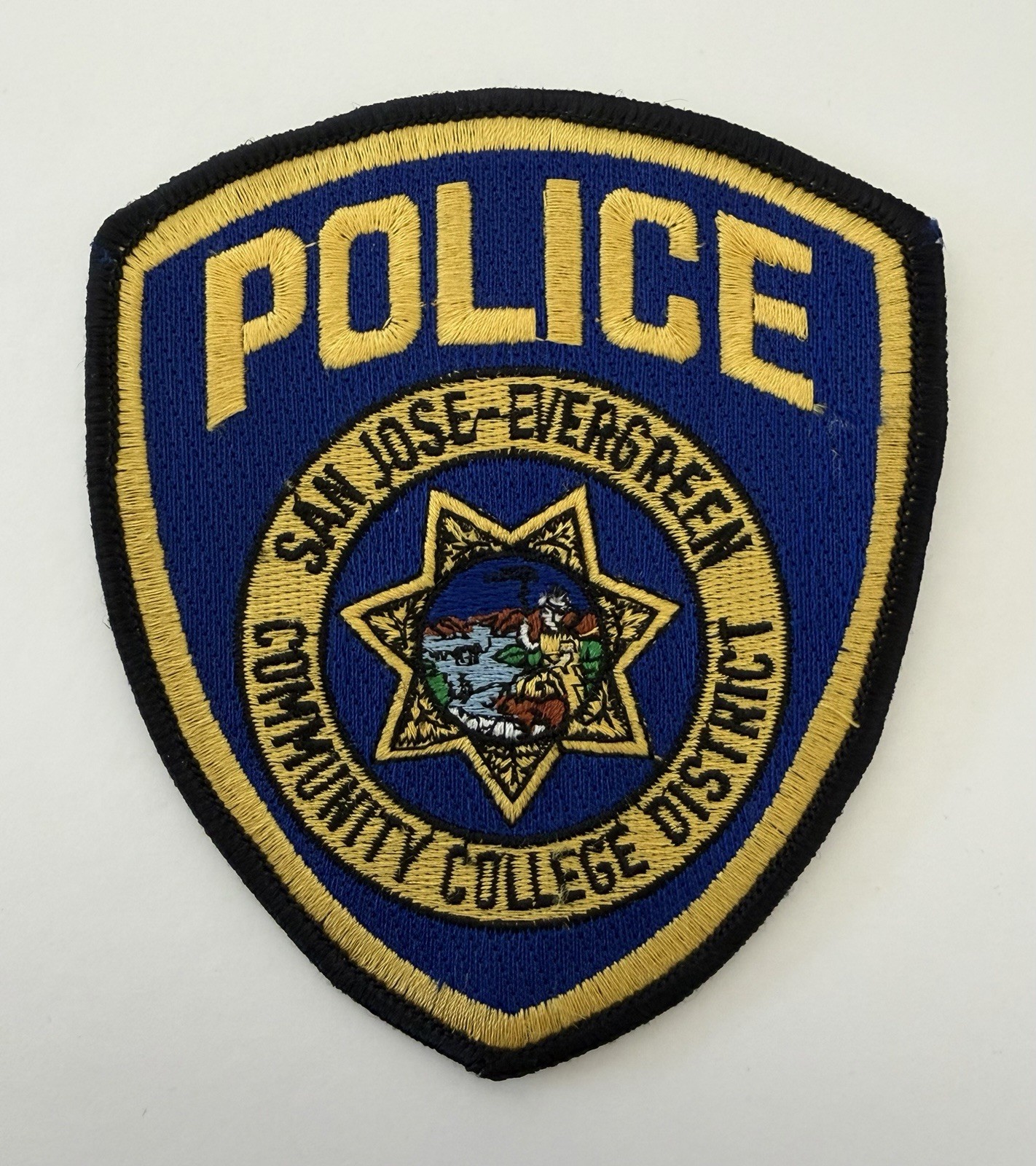CALIFORNIA SAN JOSE EVERGREEN COMMUNITY COLLEGE DISTRICT POLICE PATCH #D55