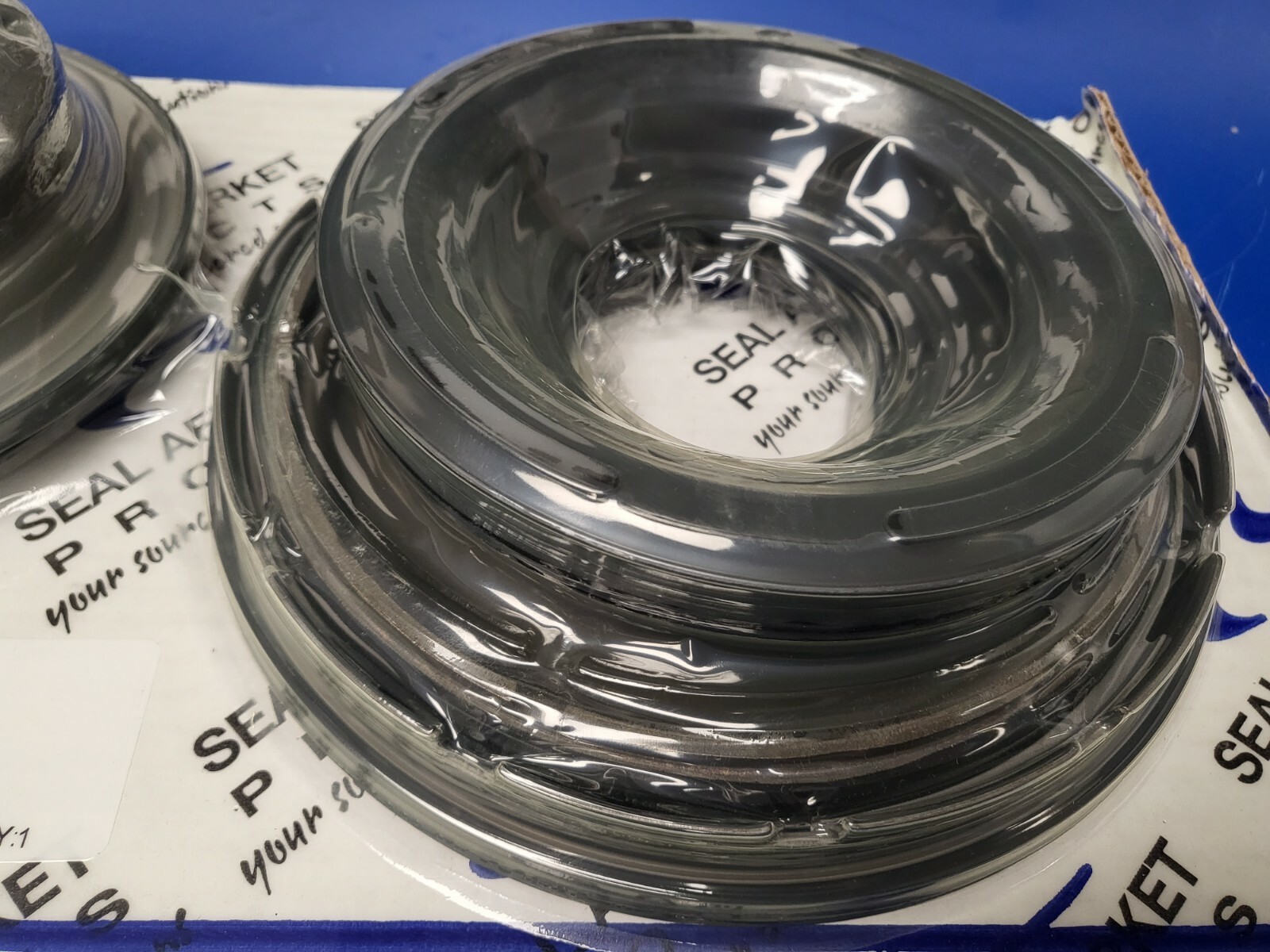 .For Dodge 68RFE PISTON KIT bonded molded 5 piece kit By S.E.A.L.