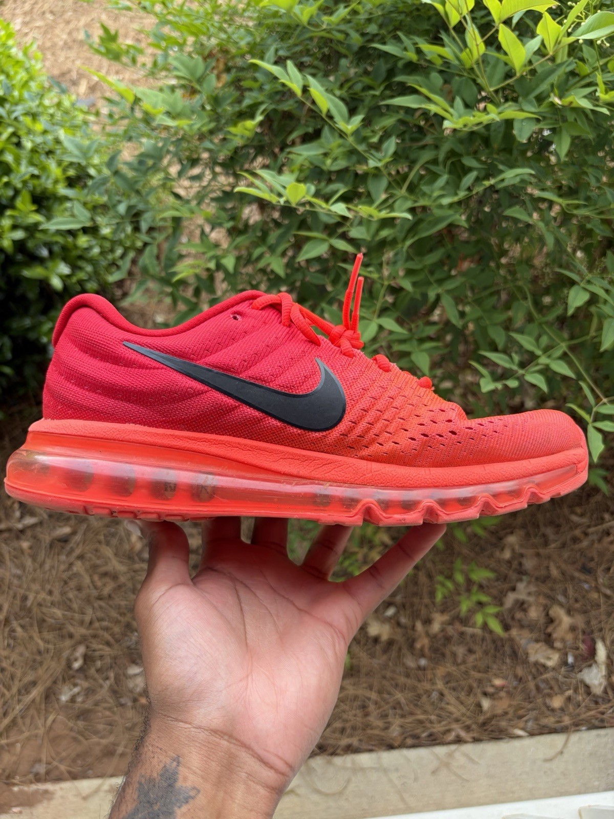 Size 8.5 - Nike Air Max 2017 Bright Crimson