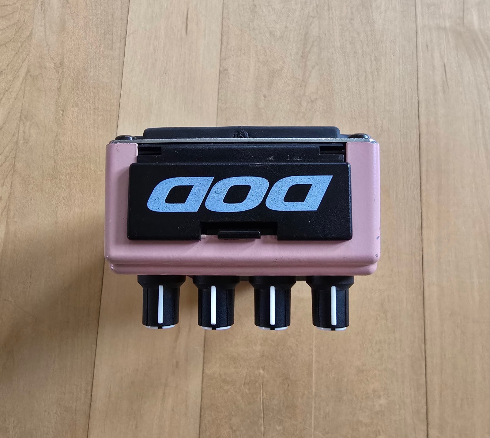 DOD FX70P Big Pig Fat Distortion 1999 - Pink