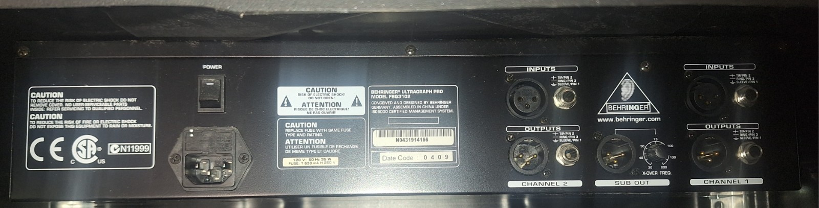 Behringer Ultragraph Pro 31-Band Graphic Equalizer FBQ3102 ( read description)