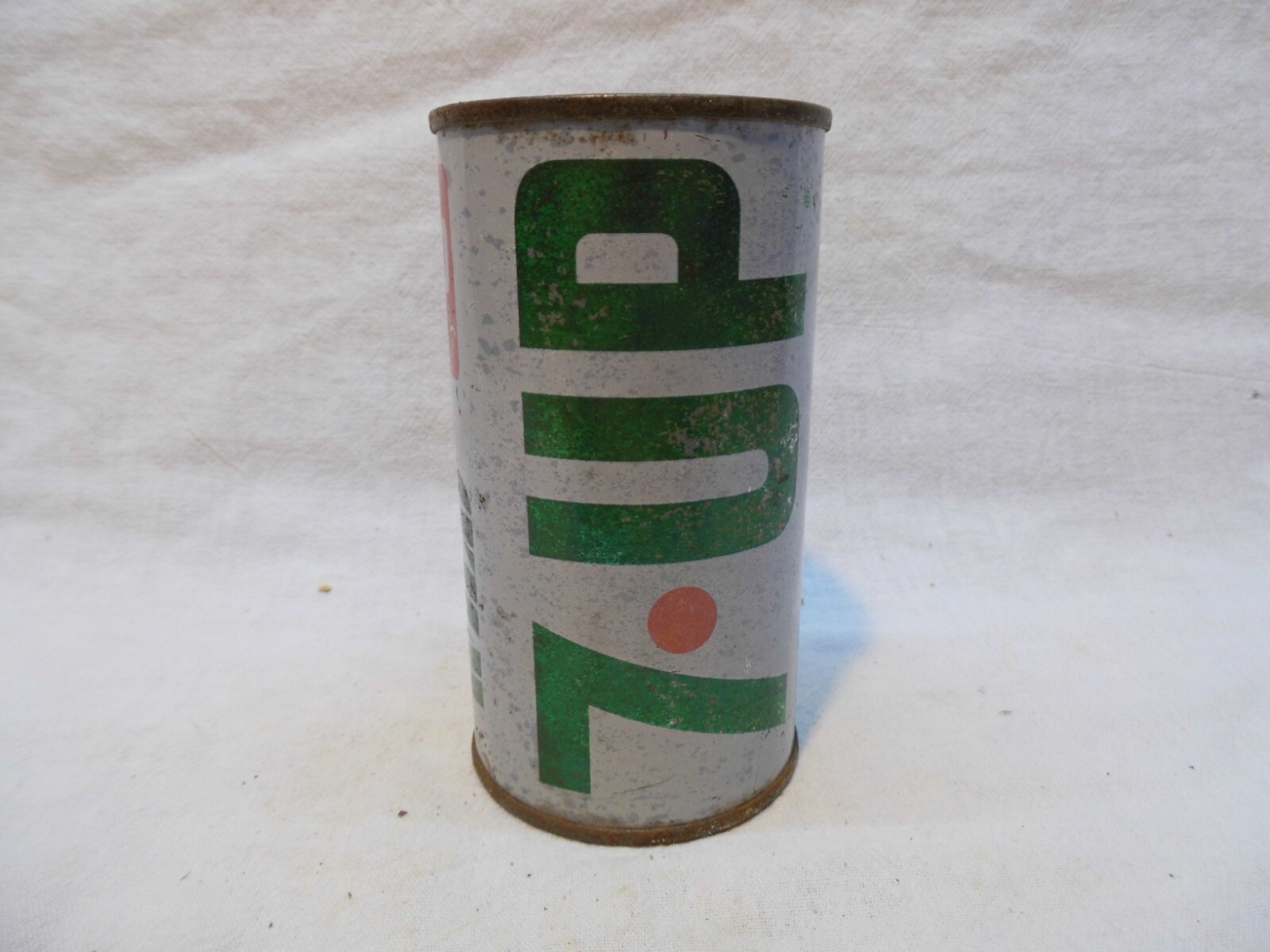 7 UP WET & WILD JUICE TOP SODA CAN~MAVIS BEVERAGE CORP,DETOIRT,MI