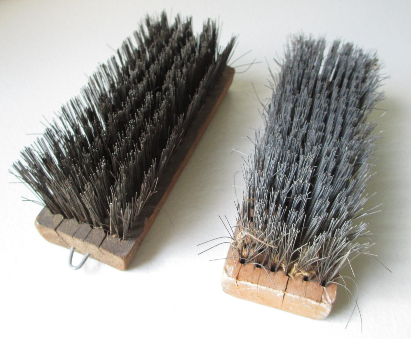 2 x Vintage USED Large Wire Brushes