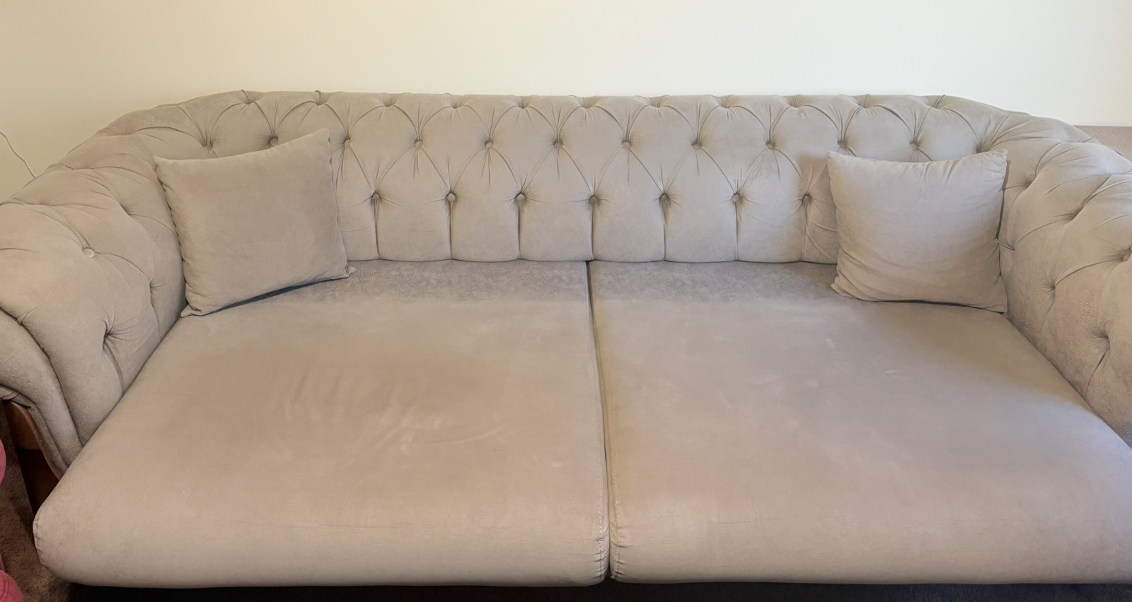 Tufted Beige Fabric Sofa Couch Clean Modern Style