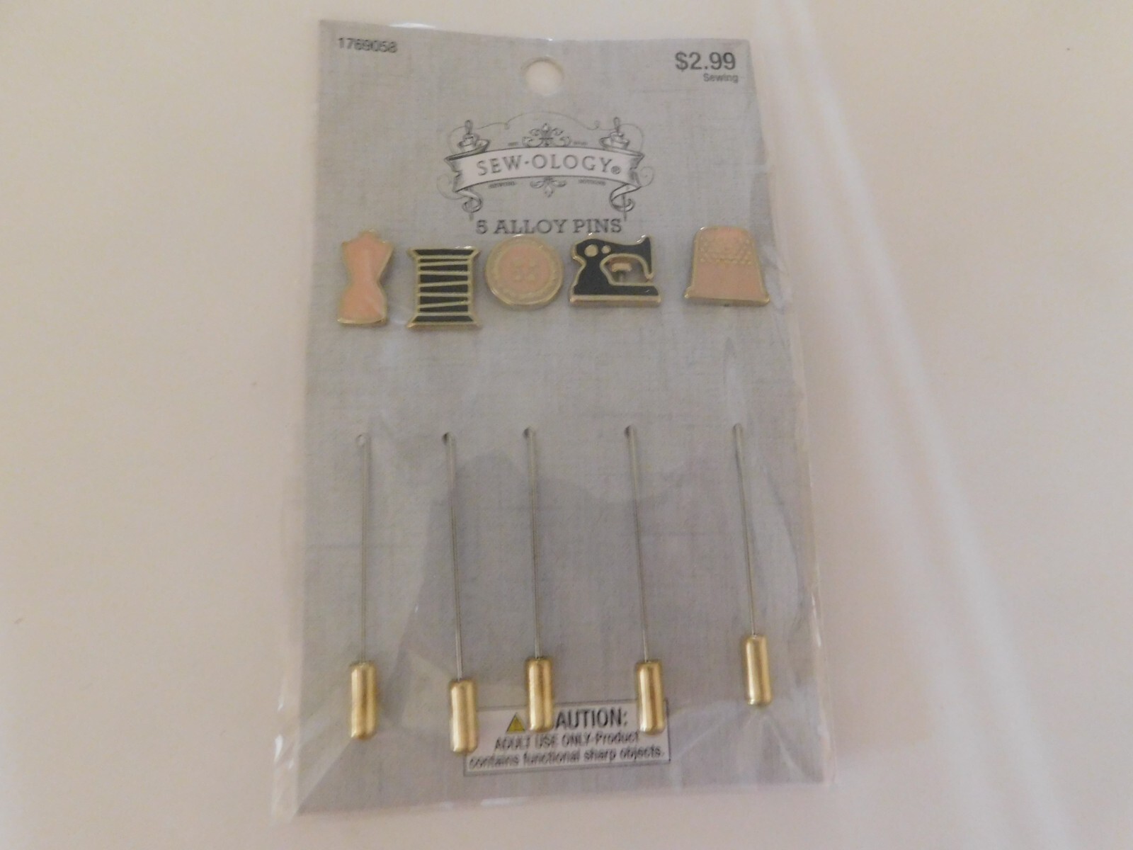 Sew ology 5 Alloy pins