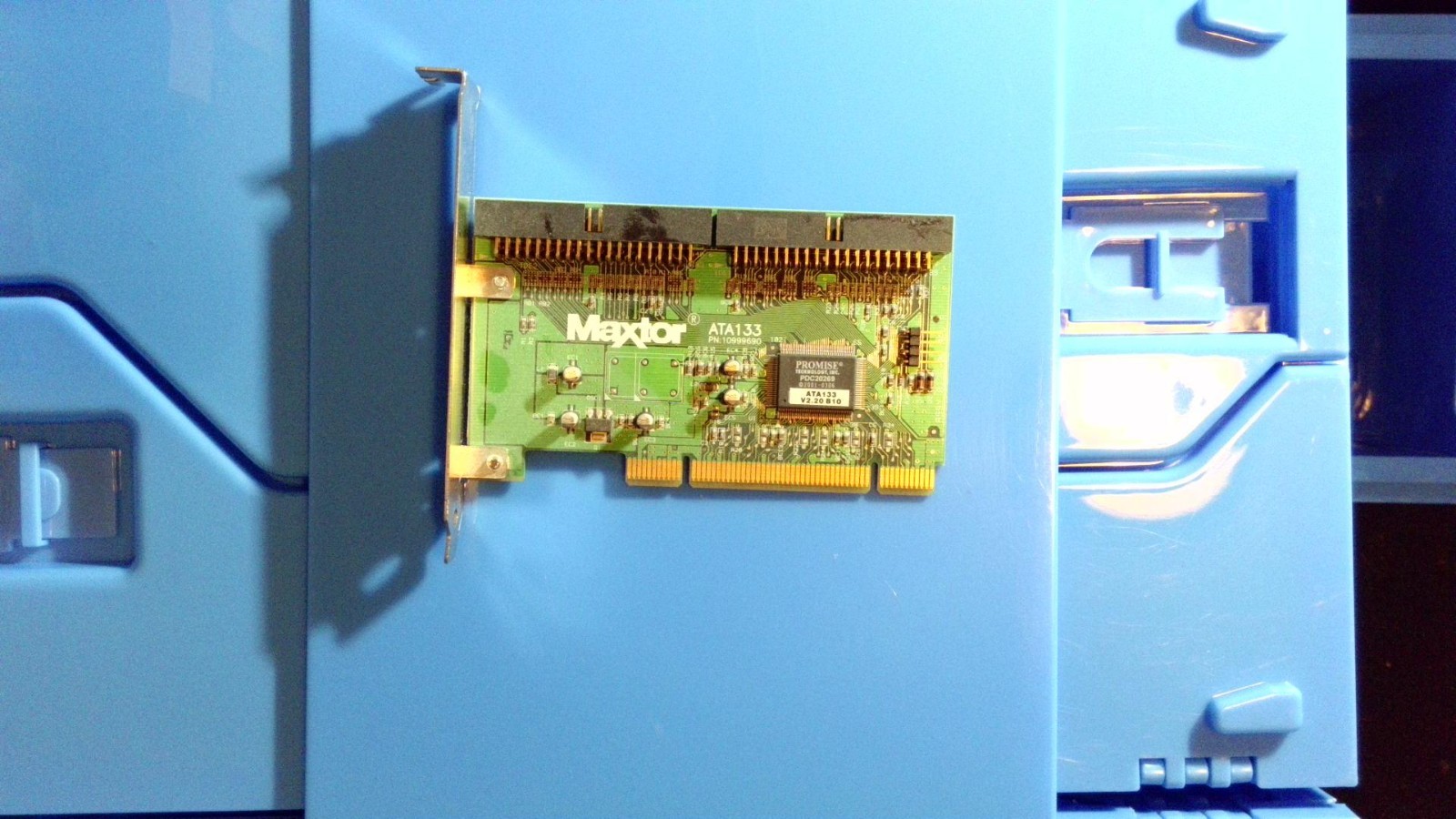Maxtor Ultra ATA/133 PCI 2-Port PCI RAID Controller Card 10999690
