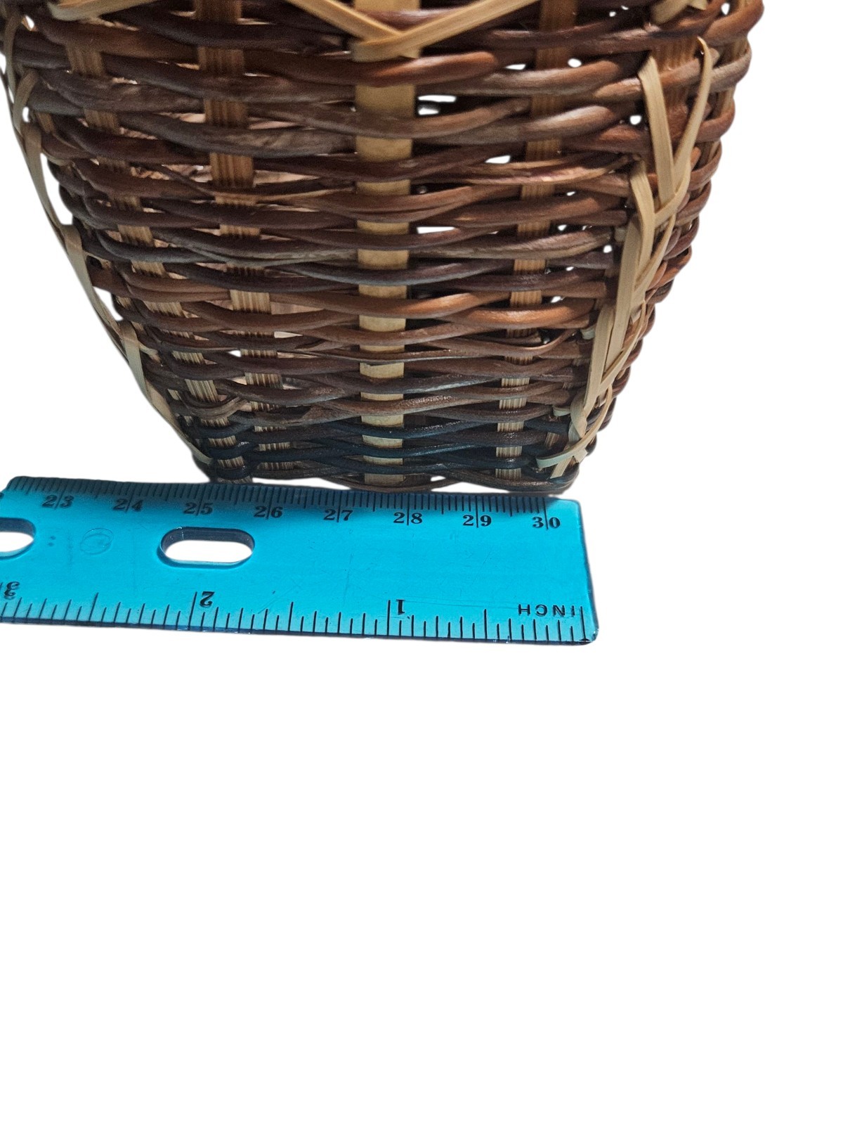 Basket Straw Wicker 4in