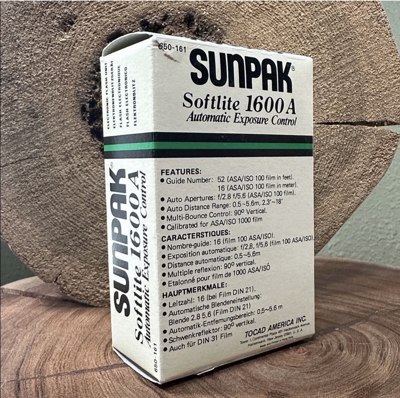 SUNPAK Softlite 1600A Automatic Camera Flash - Open Box Vintage Vtg NOS