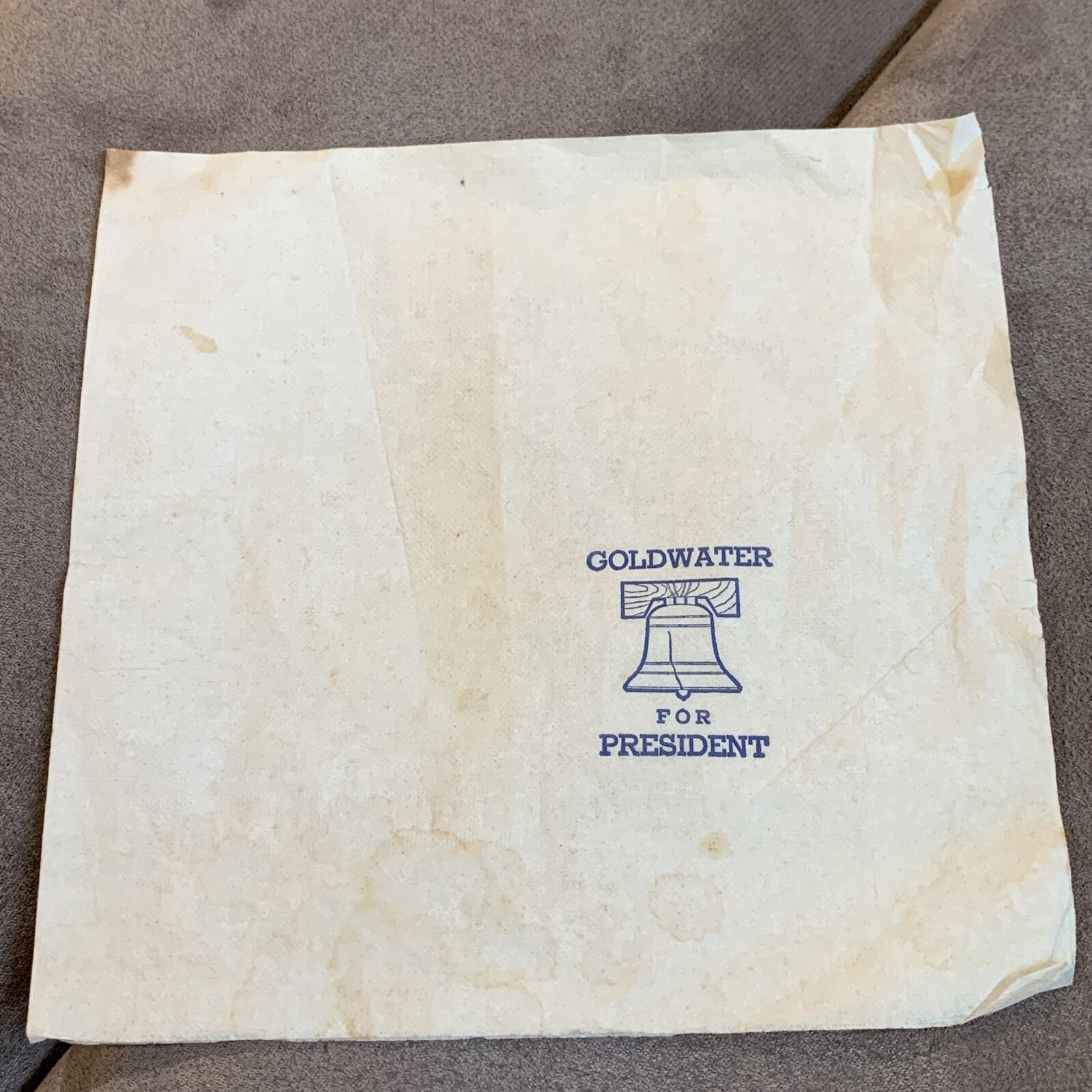 VINTAGE BARRY GOLDWATER FOR PRESIDENT ORIGINAL 1964 NAPKIN FROM CAMPAIGN DINNER