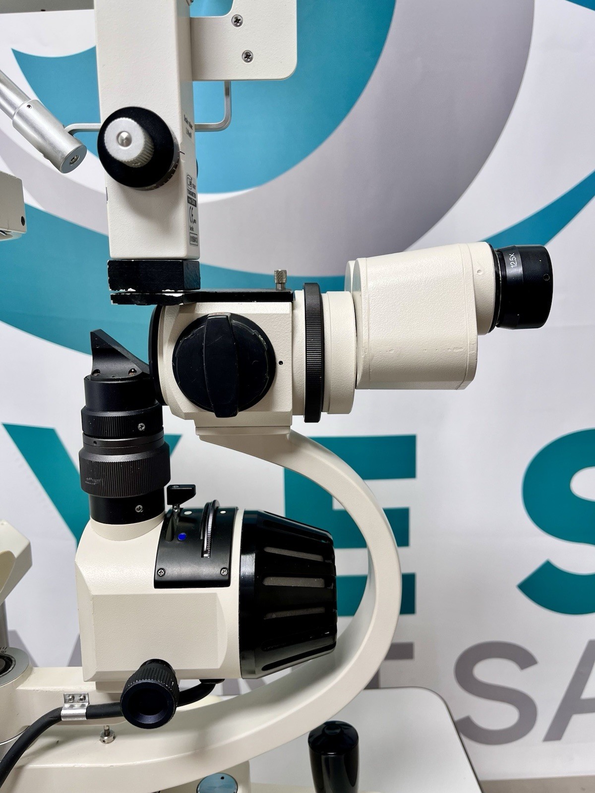 Topcon SL-4E Slit Lamp w/ CSO Z800 Tonometer