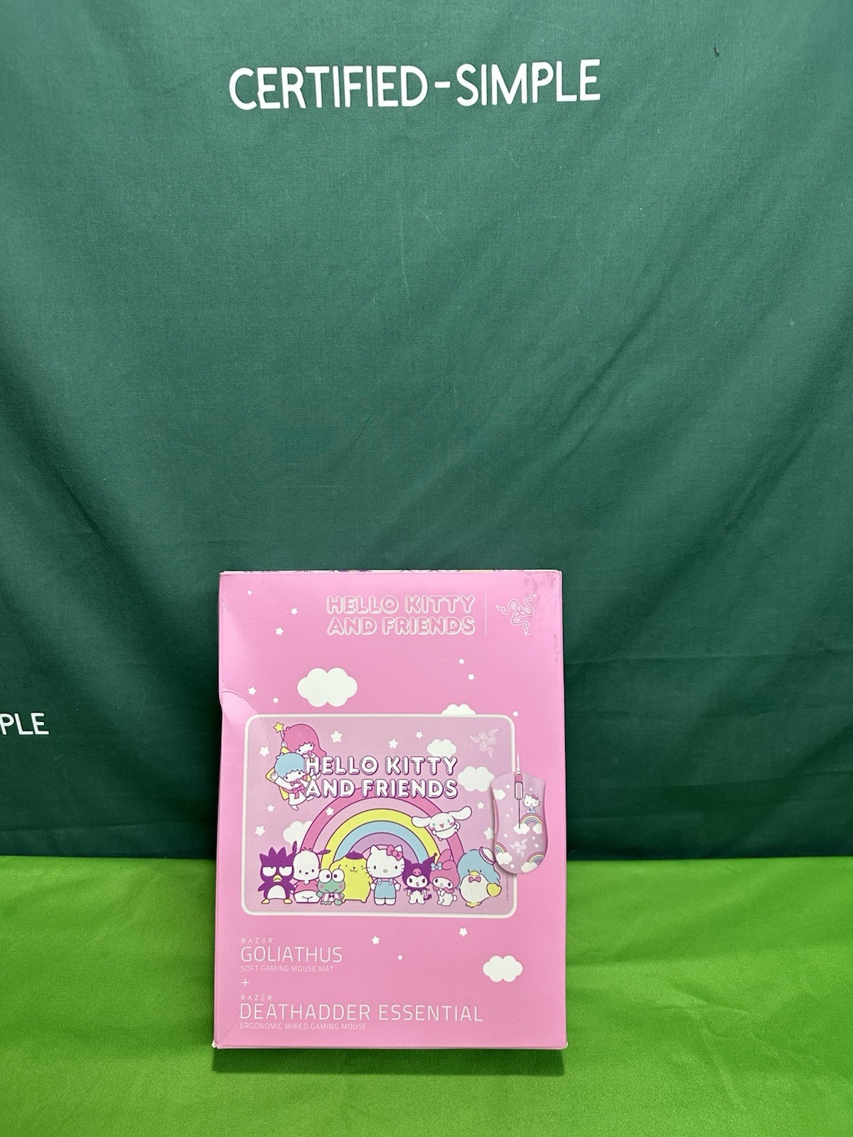 Razer Hello Kitty & Friends Edition Wired Mouse RZ01-0385 Pink Gaming Mouse.