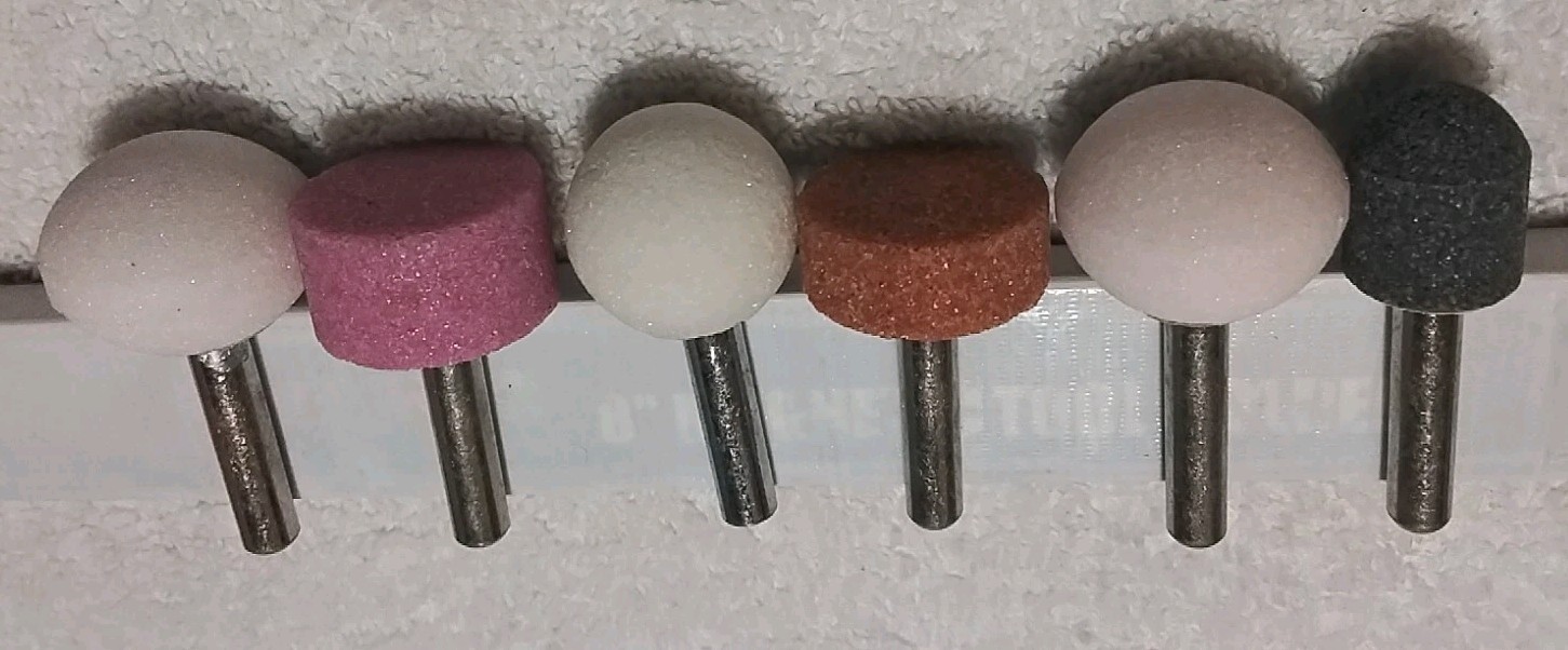 6pc 1/4" SHANK ASSORTED MOUNTED GRINDING STONES