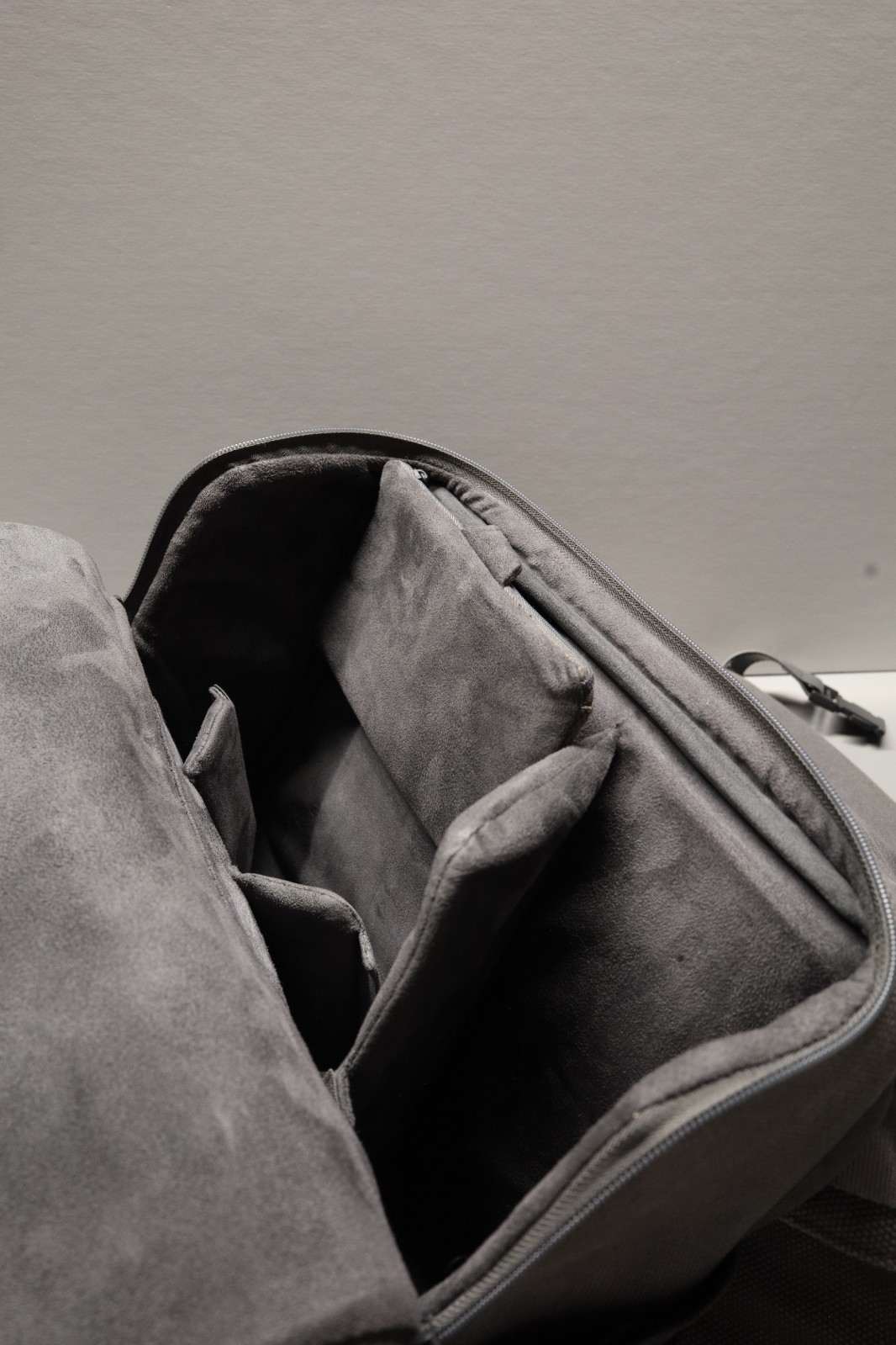 DJI Convertible Carrying Bag for Drone/Camera Gear (Satchel/Backpack)