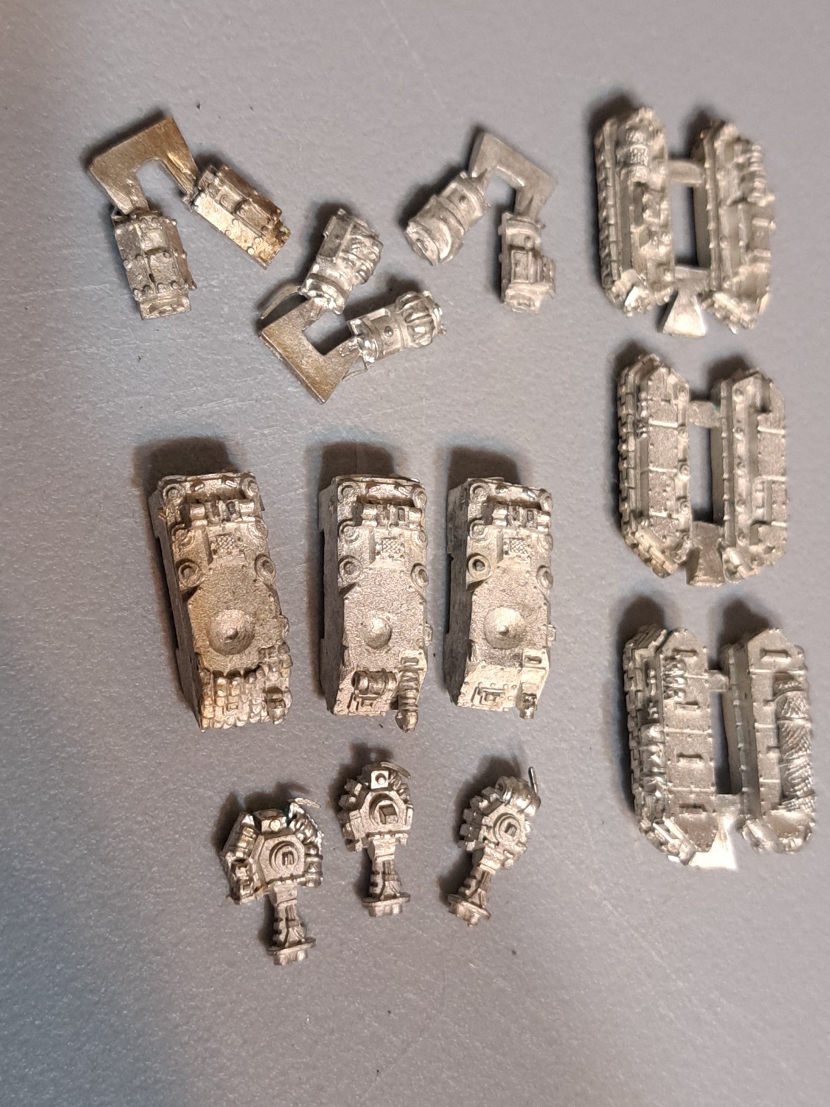 GW Epic 40k Imperial Guard Hellhound Flame tank (3)