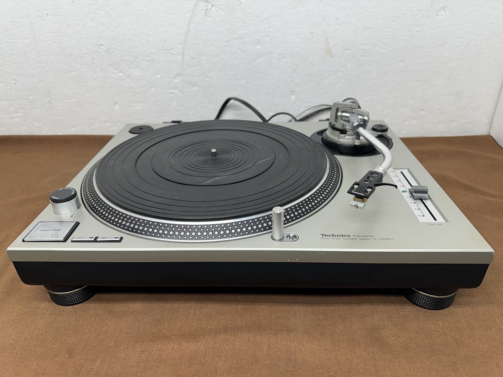 technics turntable sl 1200 mk2