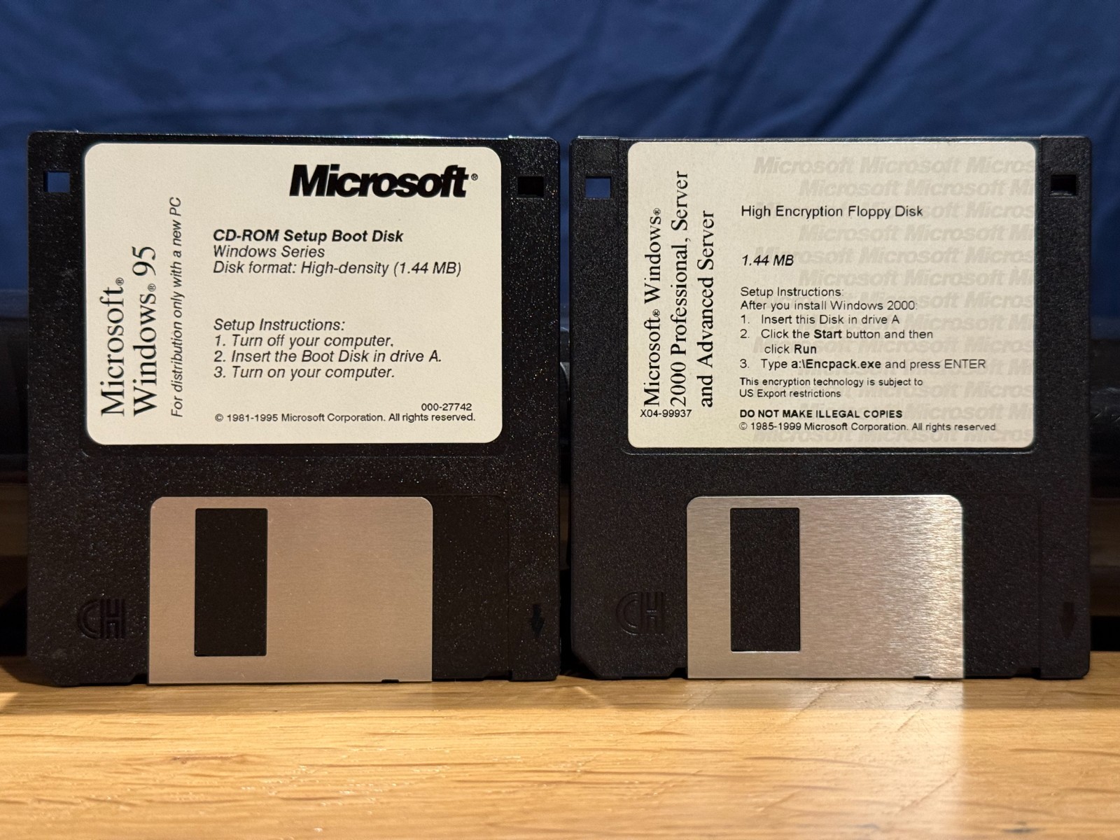 Microsoft Windows 95 CD-ROM Boot Disk and Windows 2000 High Encryption Disk 3.5"
