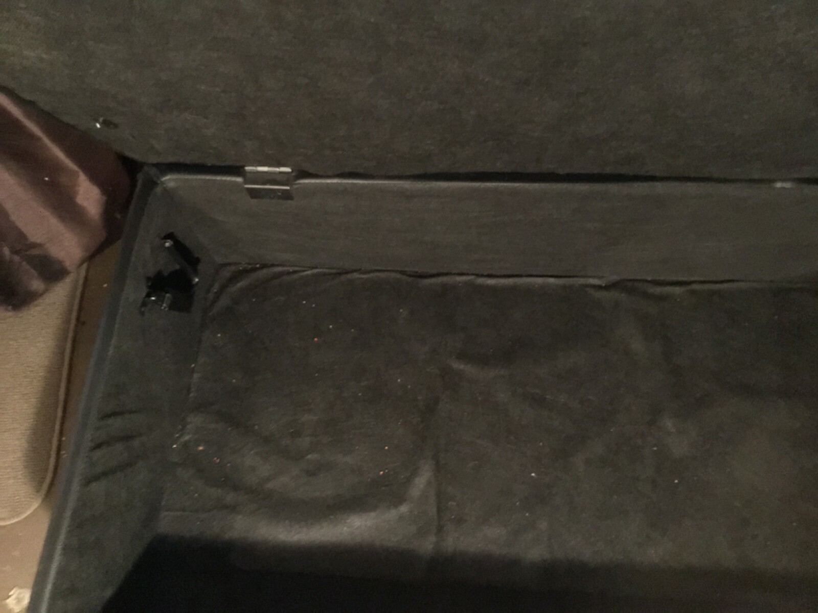 Bench openable dark brown for room