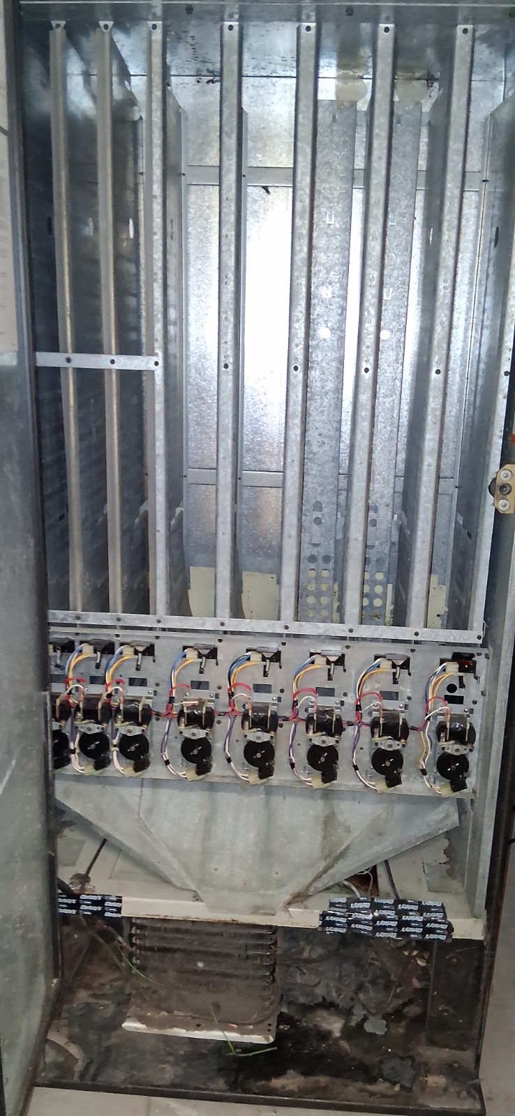Working Vendo Drink Vending Machine Soda Machine