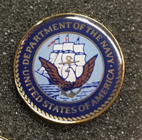 DEPARTMENT OF THE NAVY USA LAPEL PIN US MILITARY MADE IN AMERICA