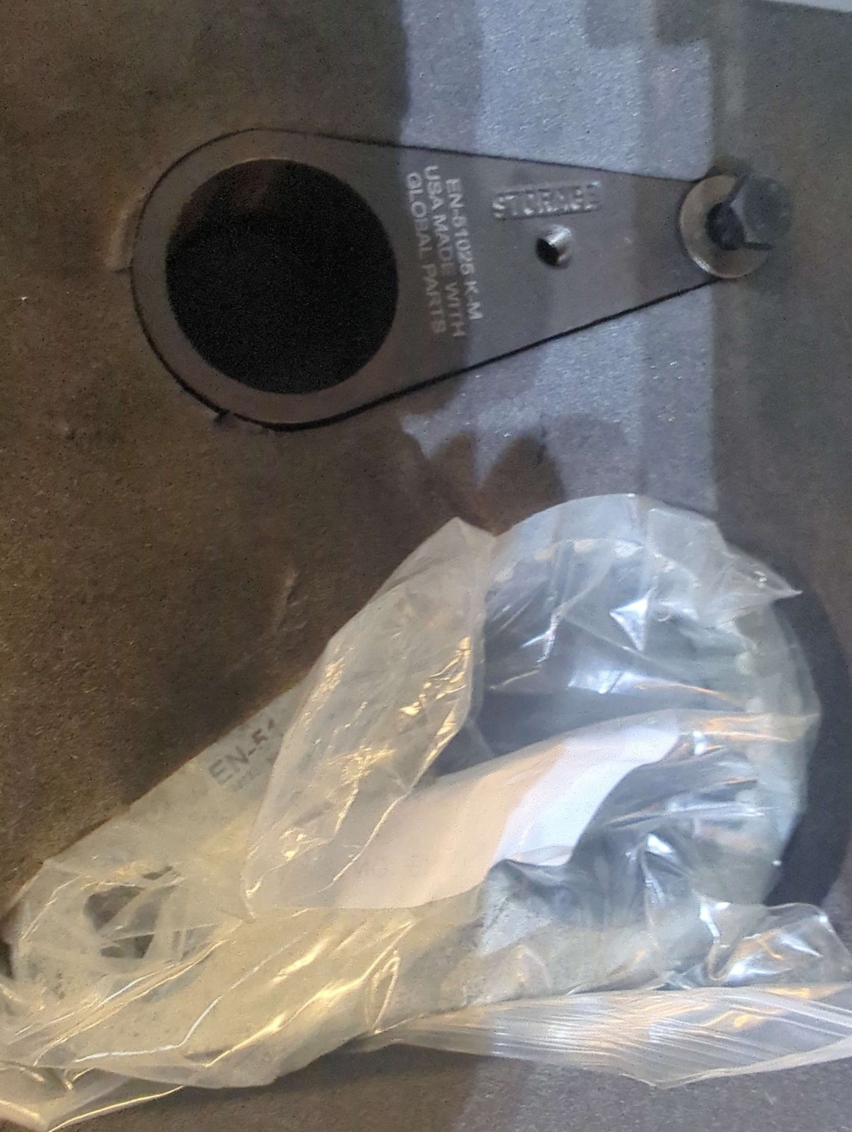 Kent Moore EN-51025 and EN-51104 Tool