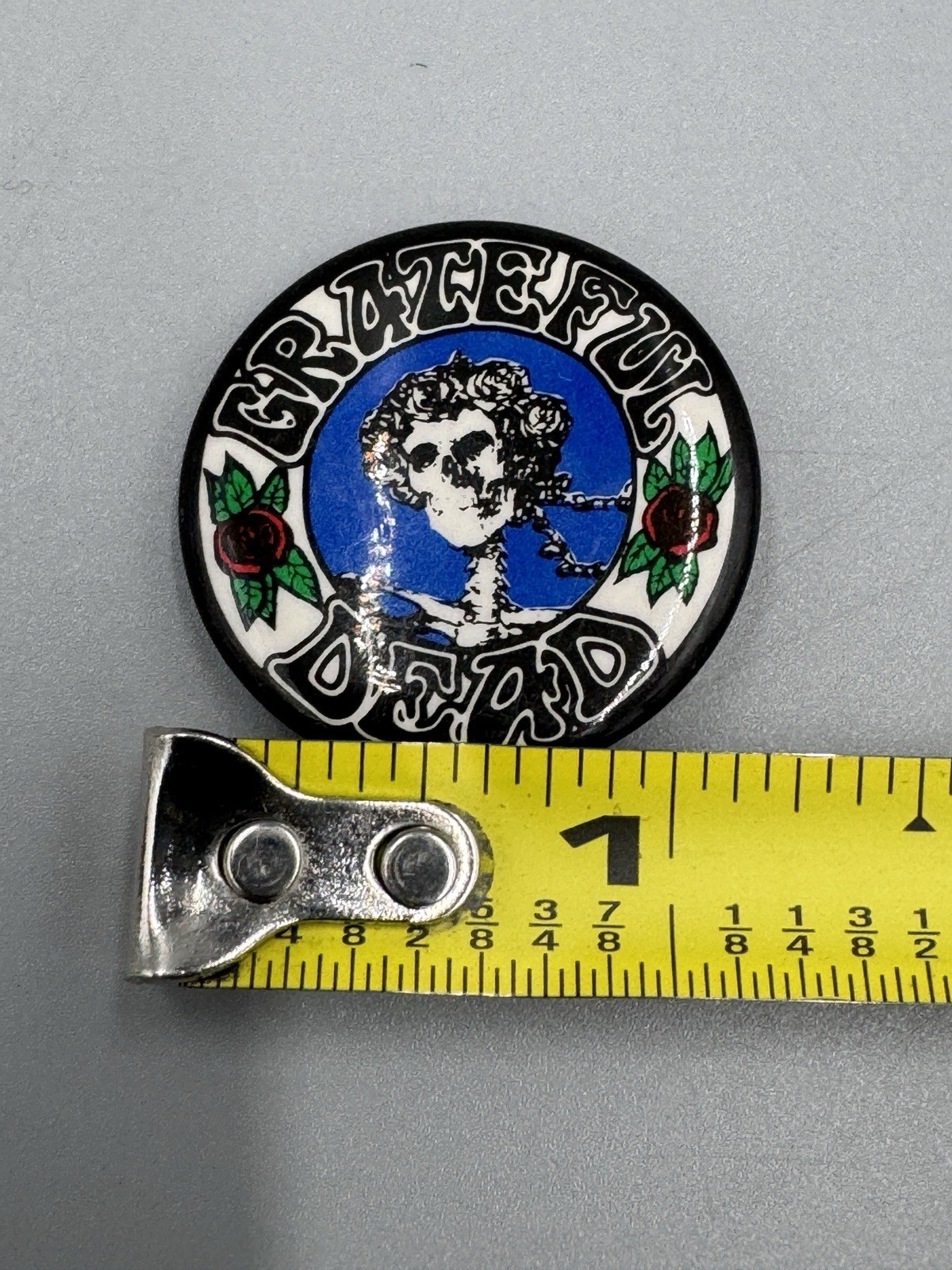GRATEFUL DEAD Skull & Roses Button Pin Small 1”