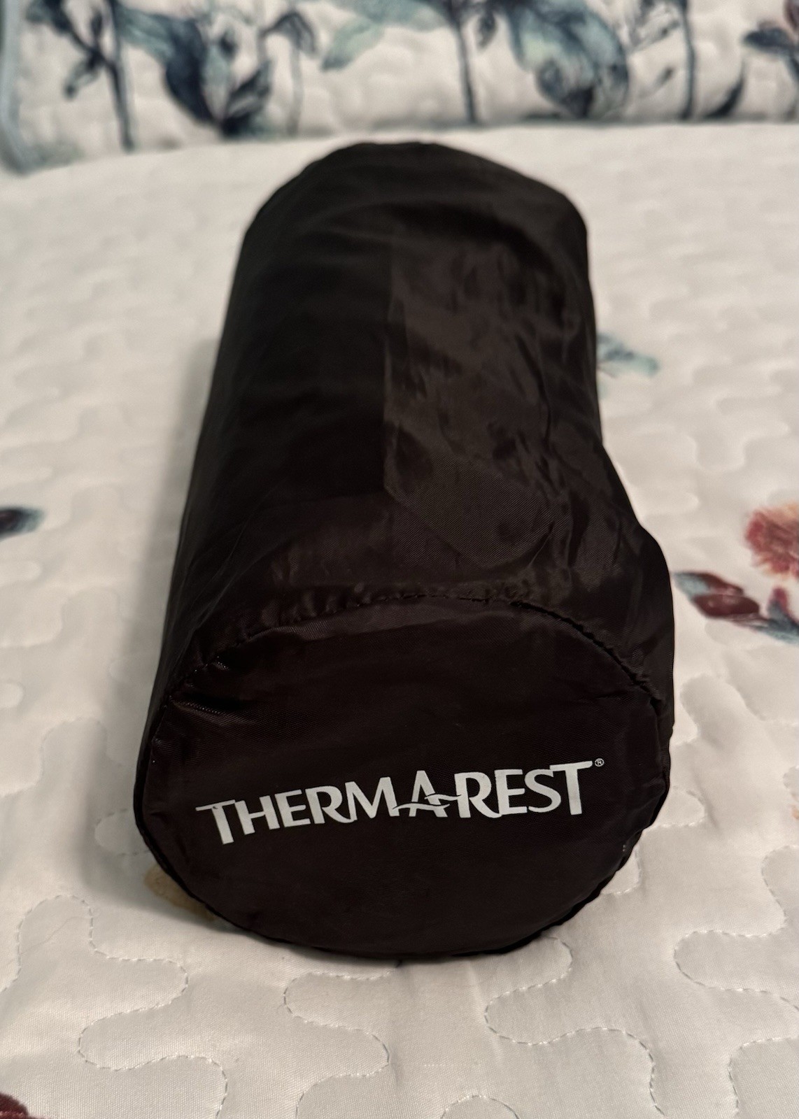 Therm-a-Rest NeoAir Sleeping Pad - Blue/Charcoal.     Excellent Used Condition