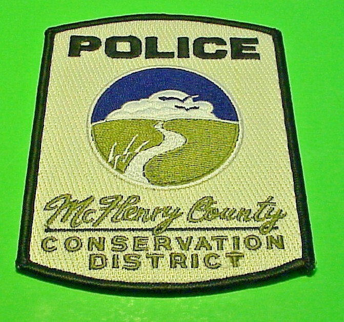 McHENRY COUNTY ILLINOIS CONSERVATION DISTRICT 4 3/4" POLICE PATCH  FREE SHIPPING