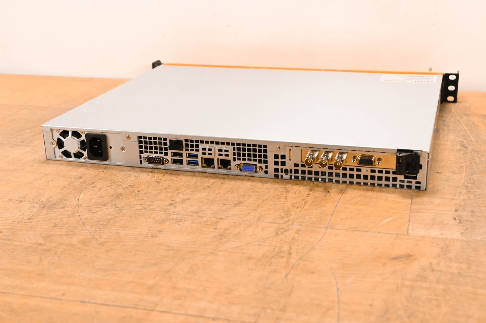 LiveU LU2000 Dual HD Output Decoder Server CG01T4X