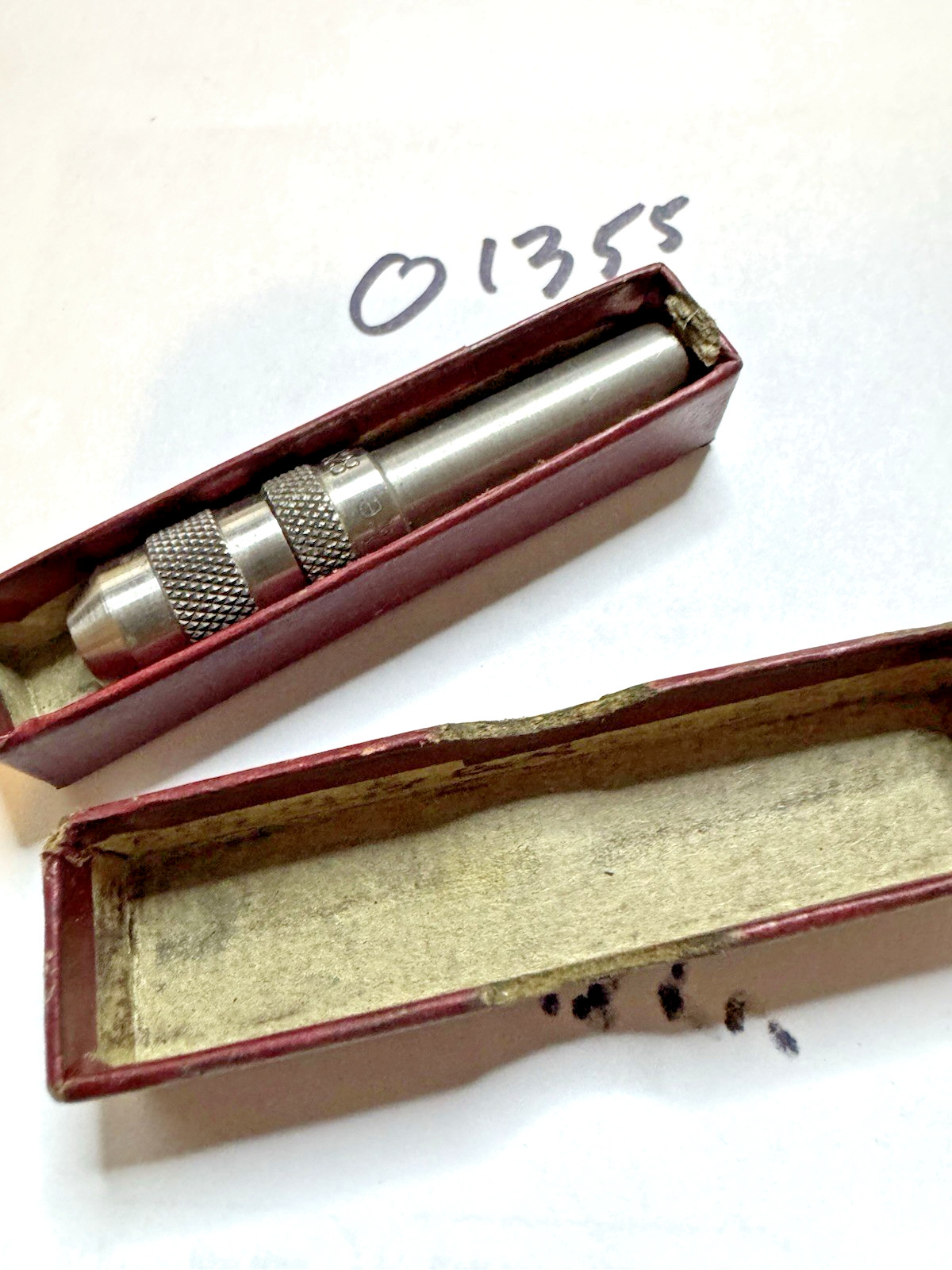 Vintage L.S. Starrett No. 828 "Wiggler" Center Finder w/Box (No Attachments) USA