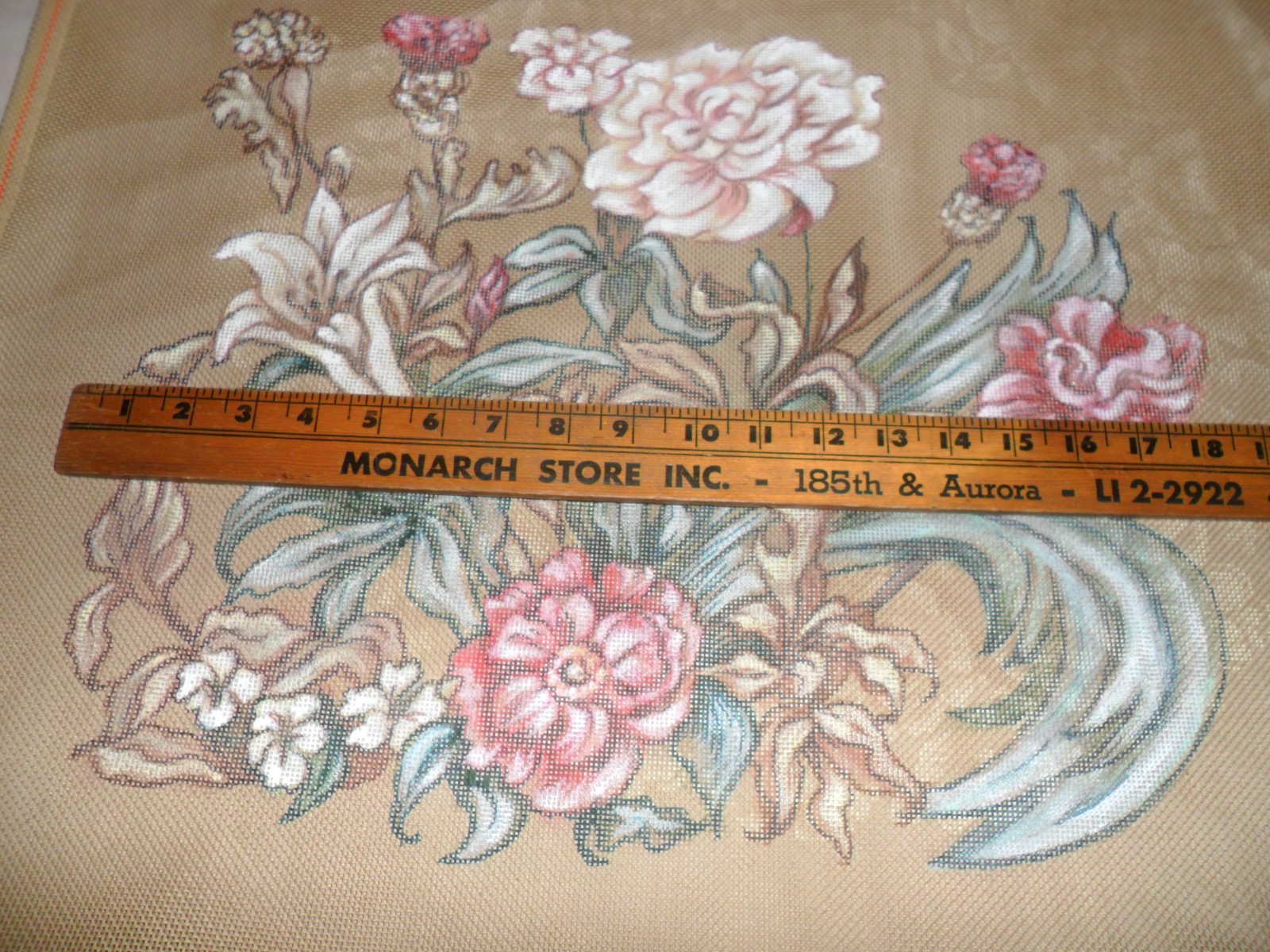 Exquisite Handpainted Needlepoint Canvas - Glorious Florals 16 Count Mono