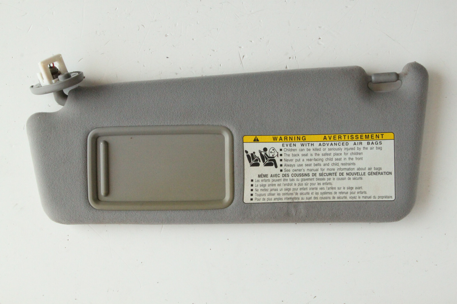 06-11 Lexus GS350 Sun Visor Drivers Side Lighted Covered Mirror Gray Cloth OEM