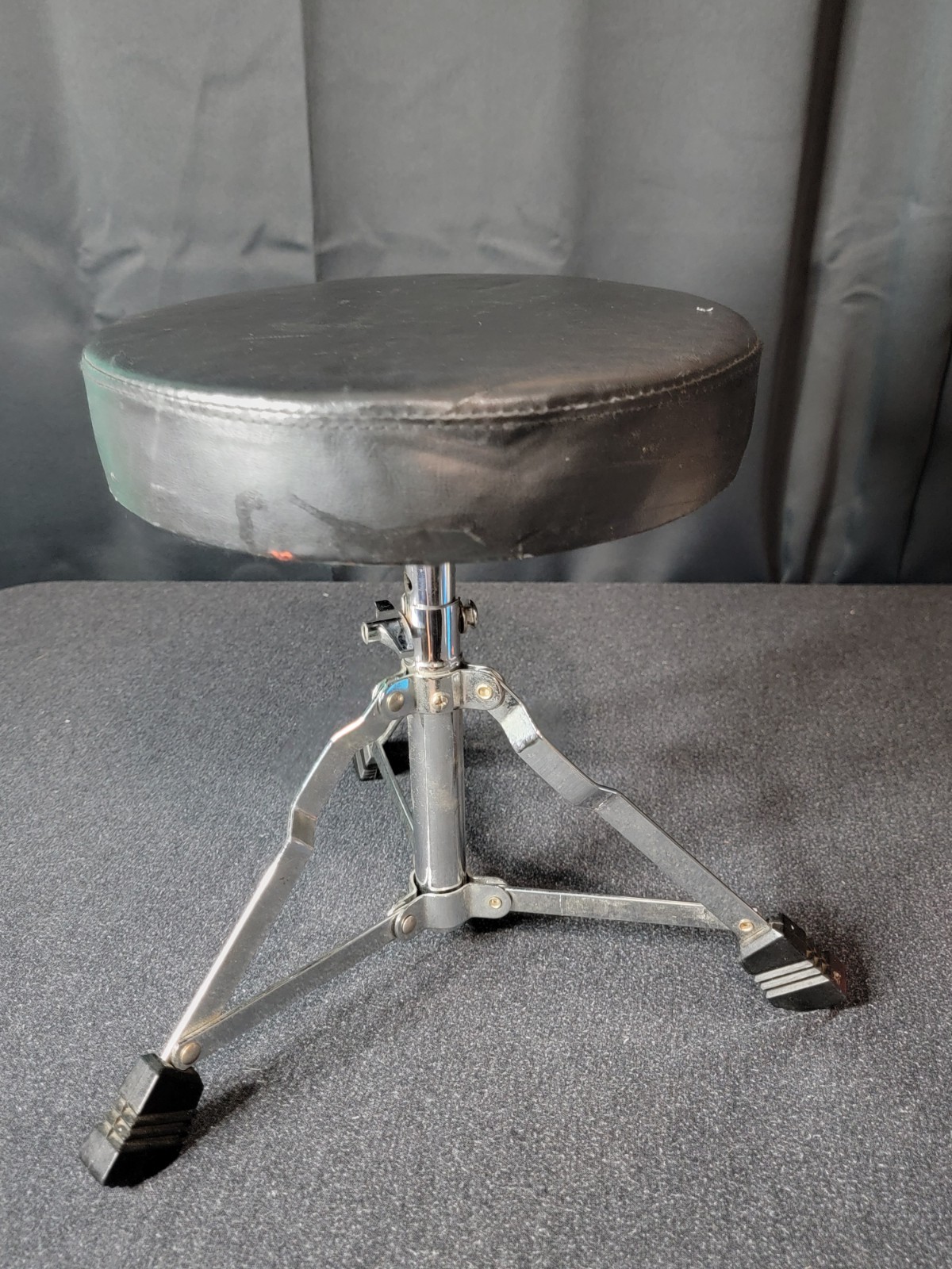 Padded 10" Round Adjustable Drum Stool Throne