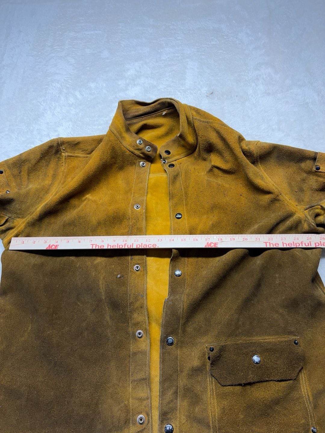 Tillman Welding Jacket heavy duty preowned recently cleaned. Size XL
