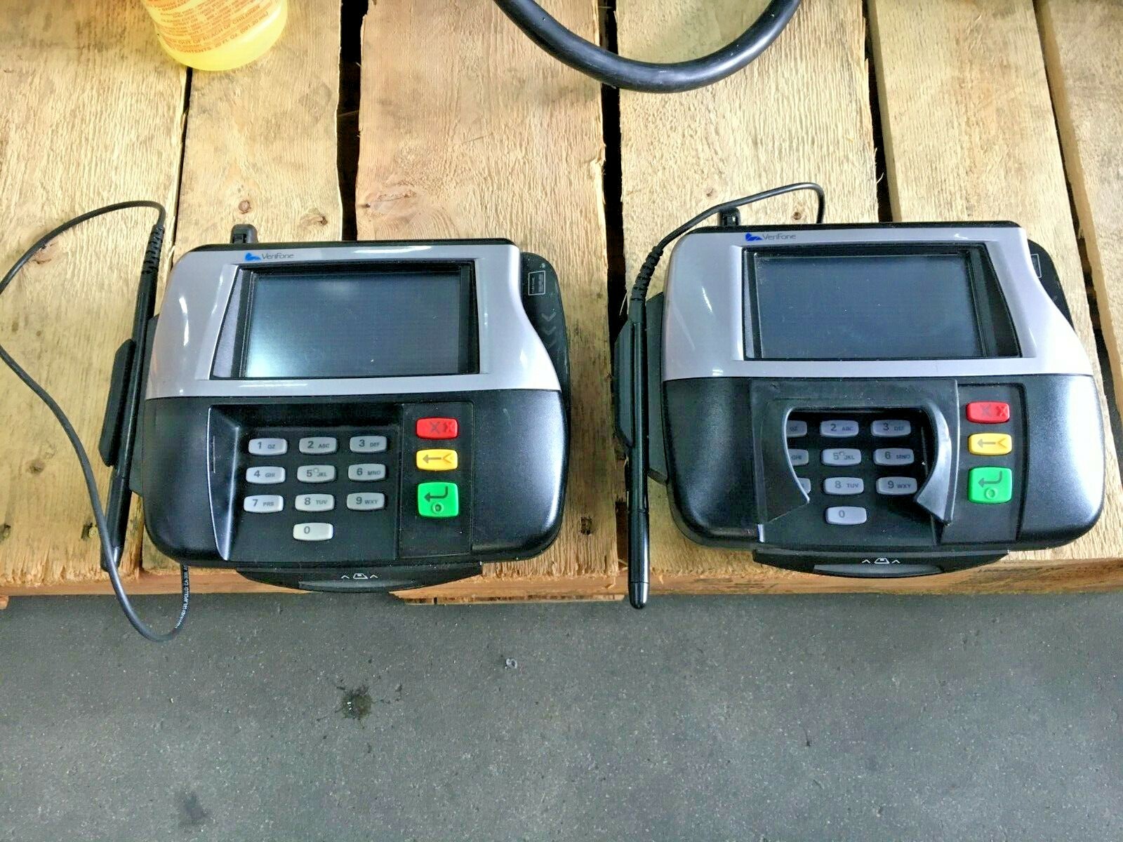 Lot of (2) Verifone MX 860 Credit Card Readers (M090-409-01-R), Chip or Swipe !