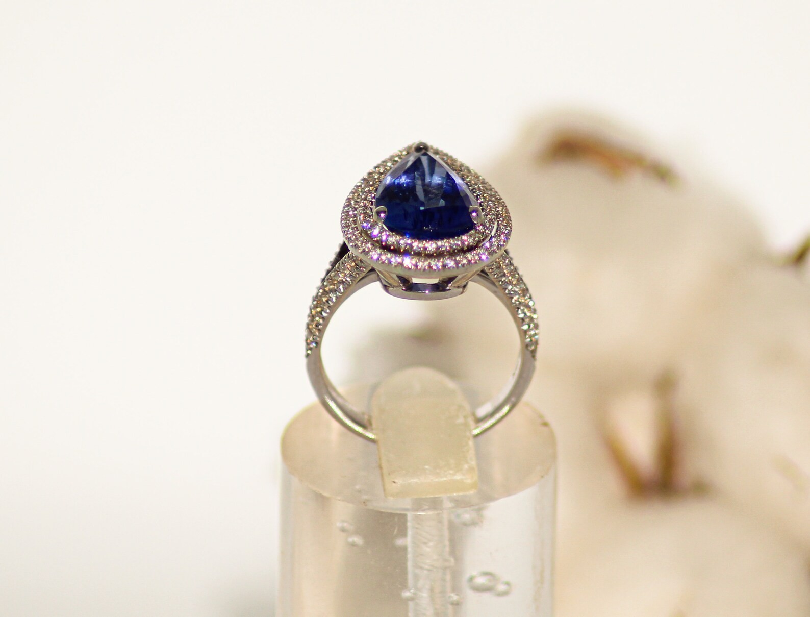 5.70 Ct Pear Cut Natural sapphire Diamond Ring 14K Solid White Gold Ring Size 7