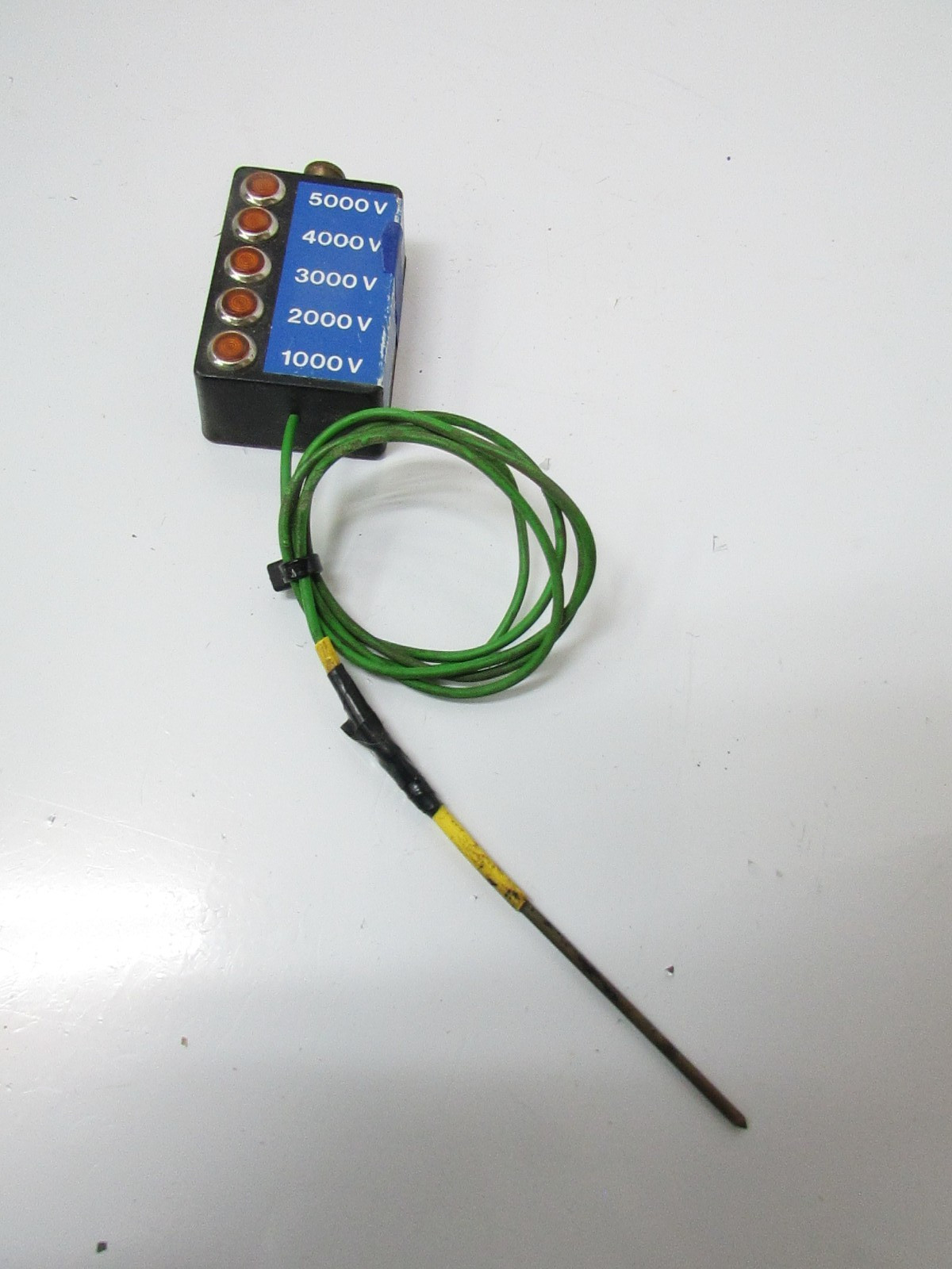 1000-5000V Garden Electric Fence Tester With 5 Indicator Light Voltmeter Device