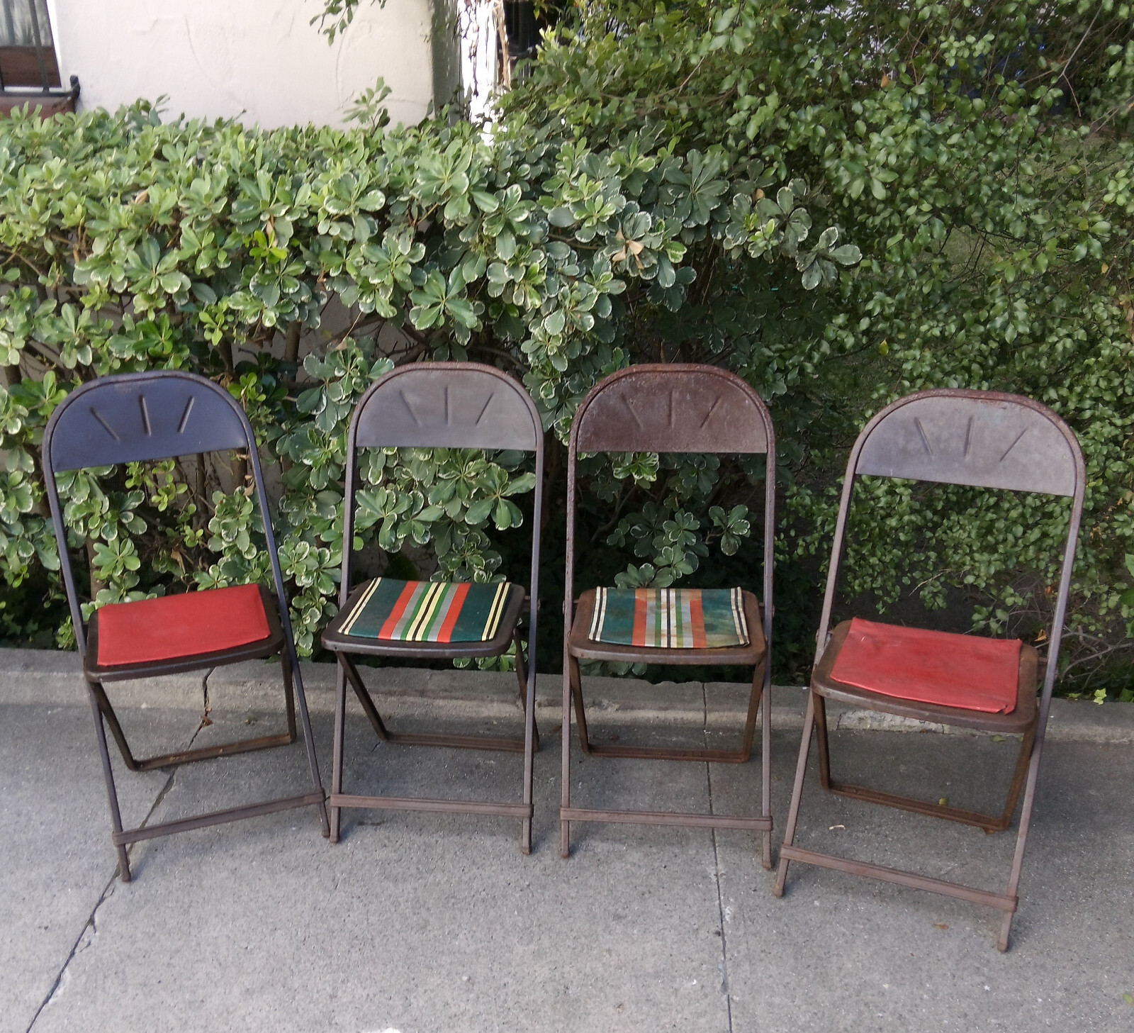 Vintage Rusty Metal Folding Chairs Set of 4