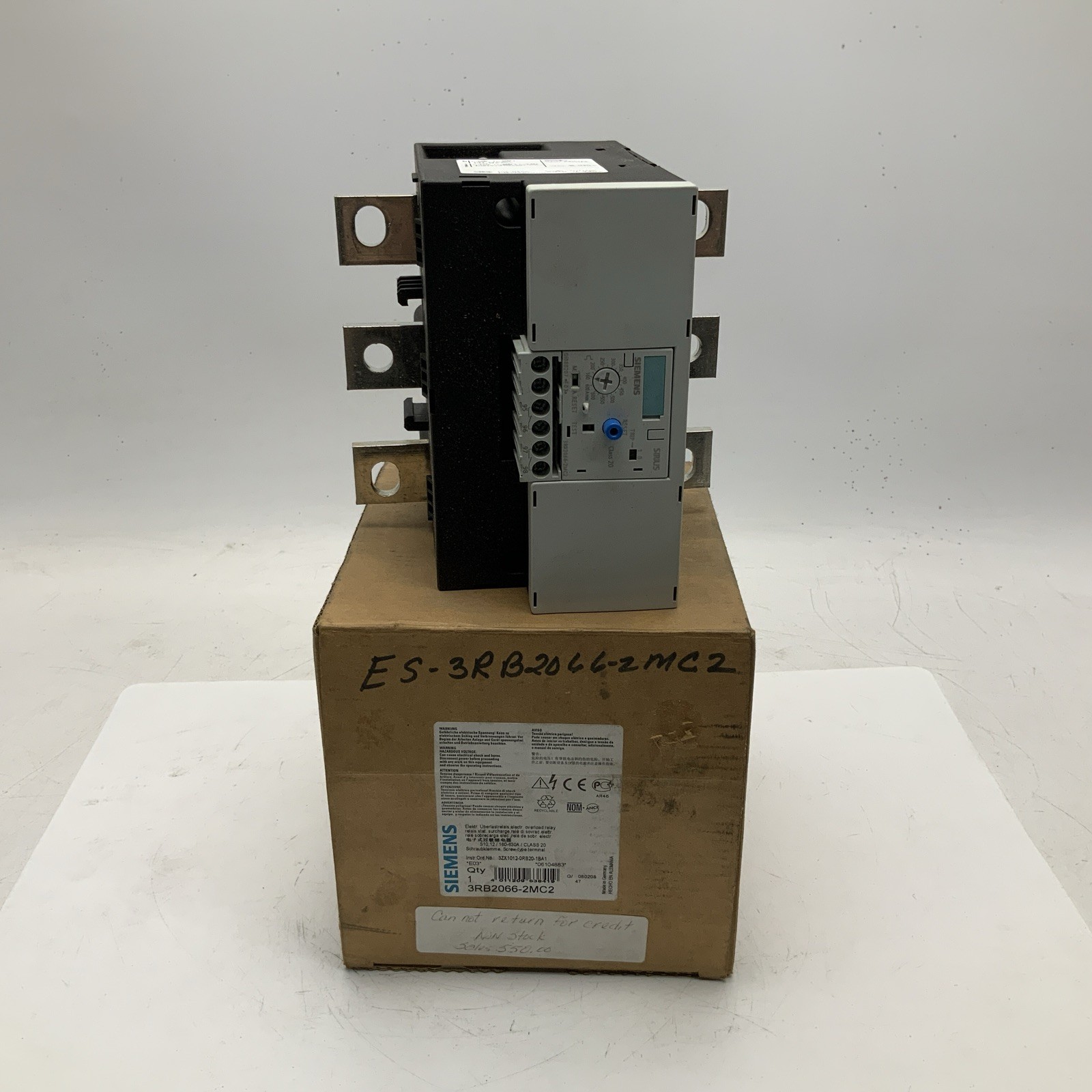 NEW SIEMENS 3RB2066-2MC2 SOLID STATE RELAY