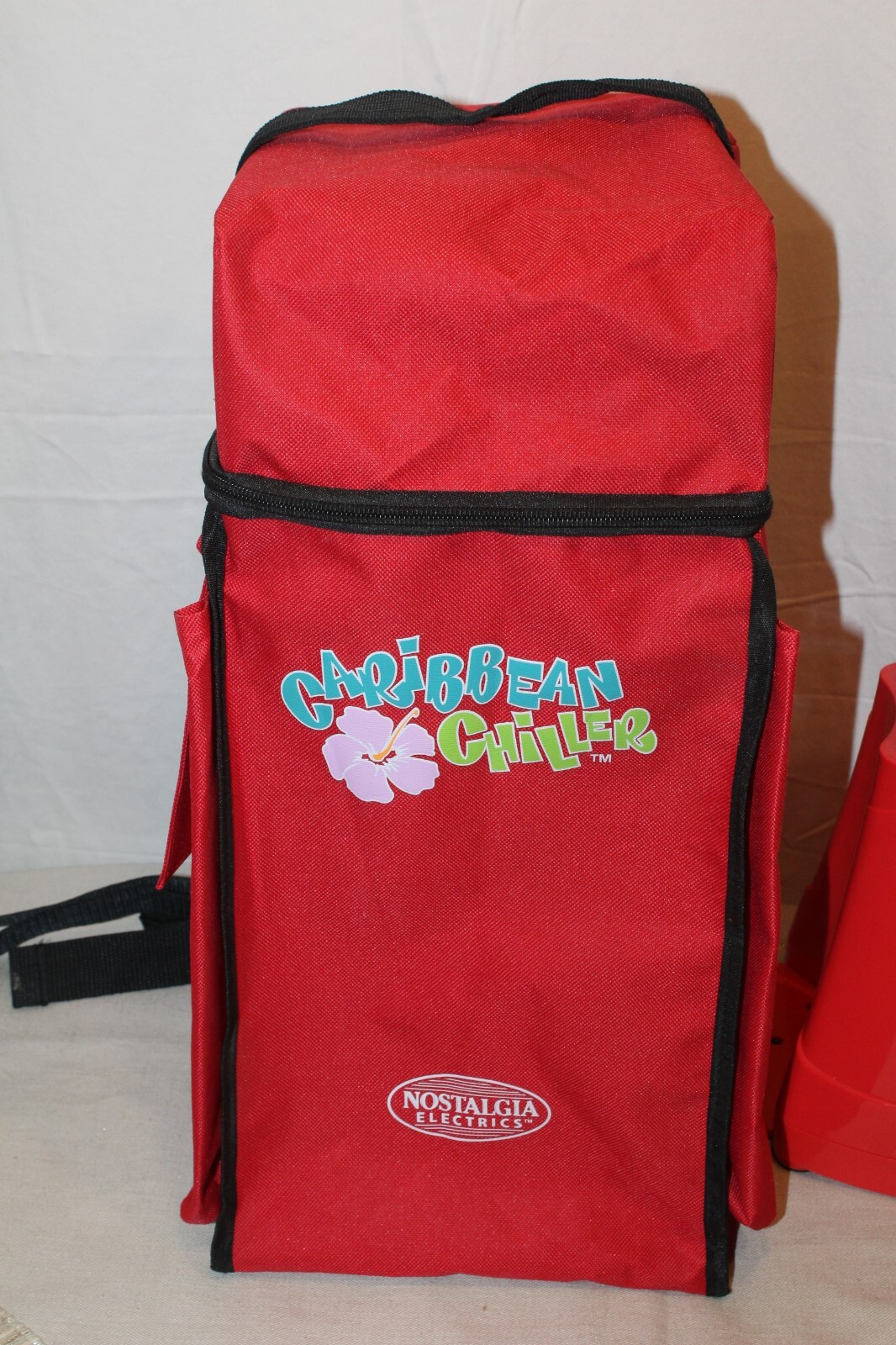 Nostalgia Electrics CARIBBEAN CHILLER Frozen Drink Slush Maker & Carry Bag MSB64
