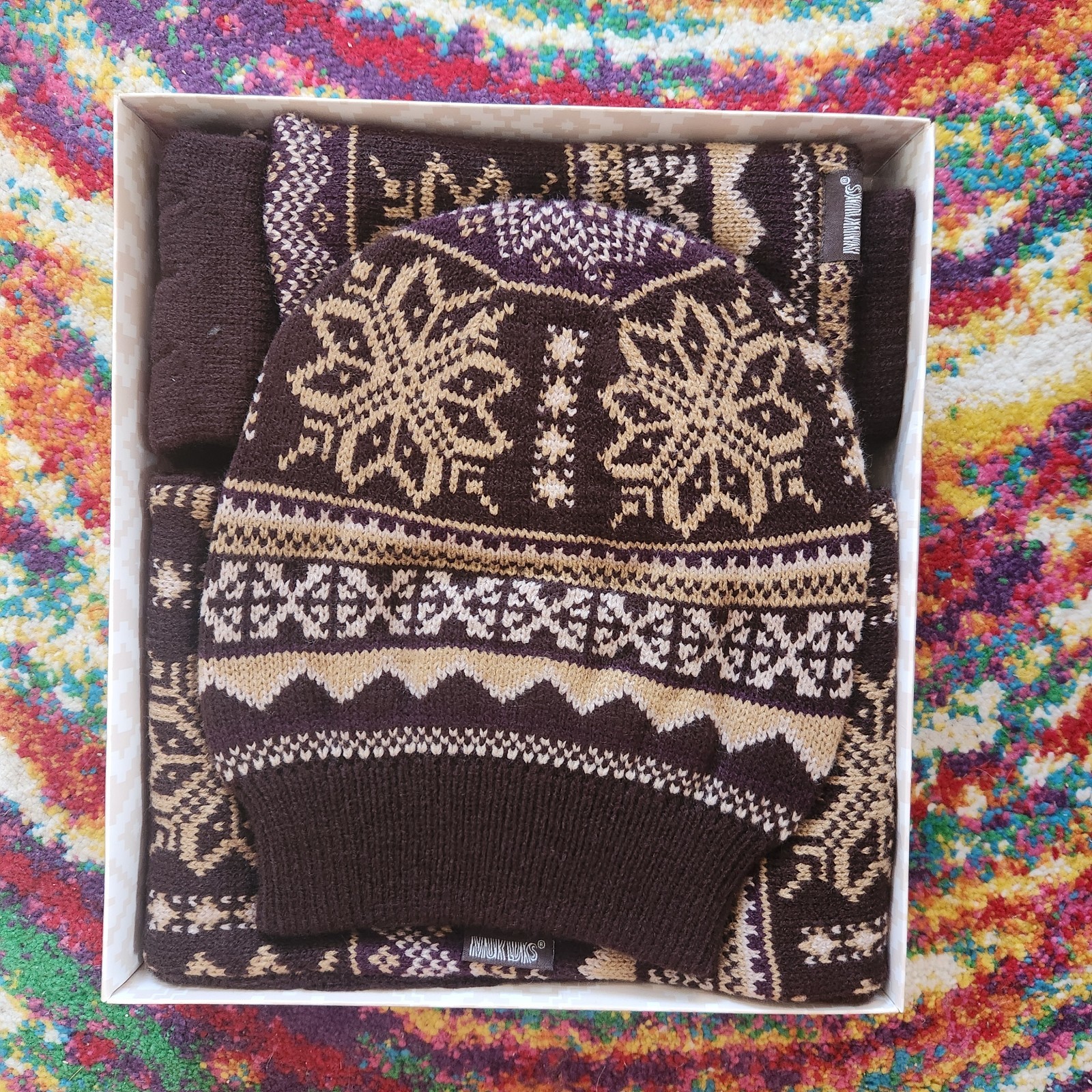 Muk Luks Reversible Set Chocolate Beanie Scarf Wrist-Warmers Gloves Adult OS NEW