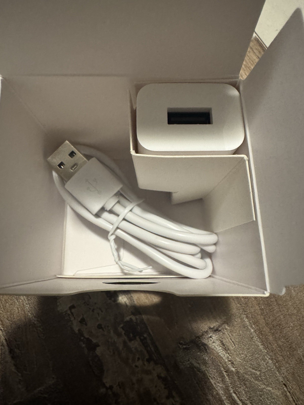 Blink Sync Module 2 Smart Home Hub BSM00400U Wired w/ Power Adapter & USB Cable