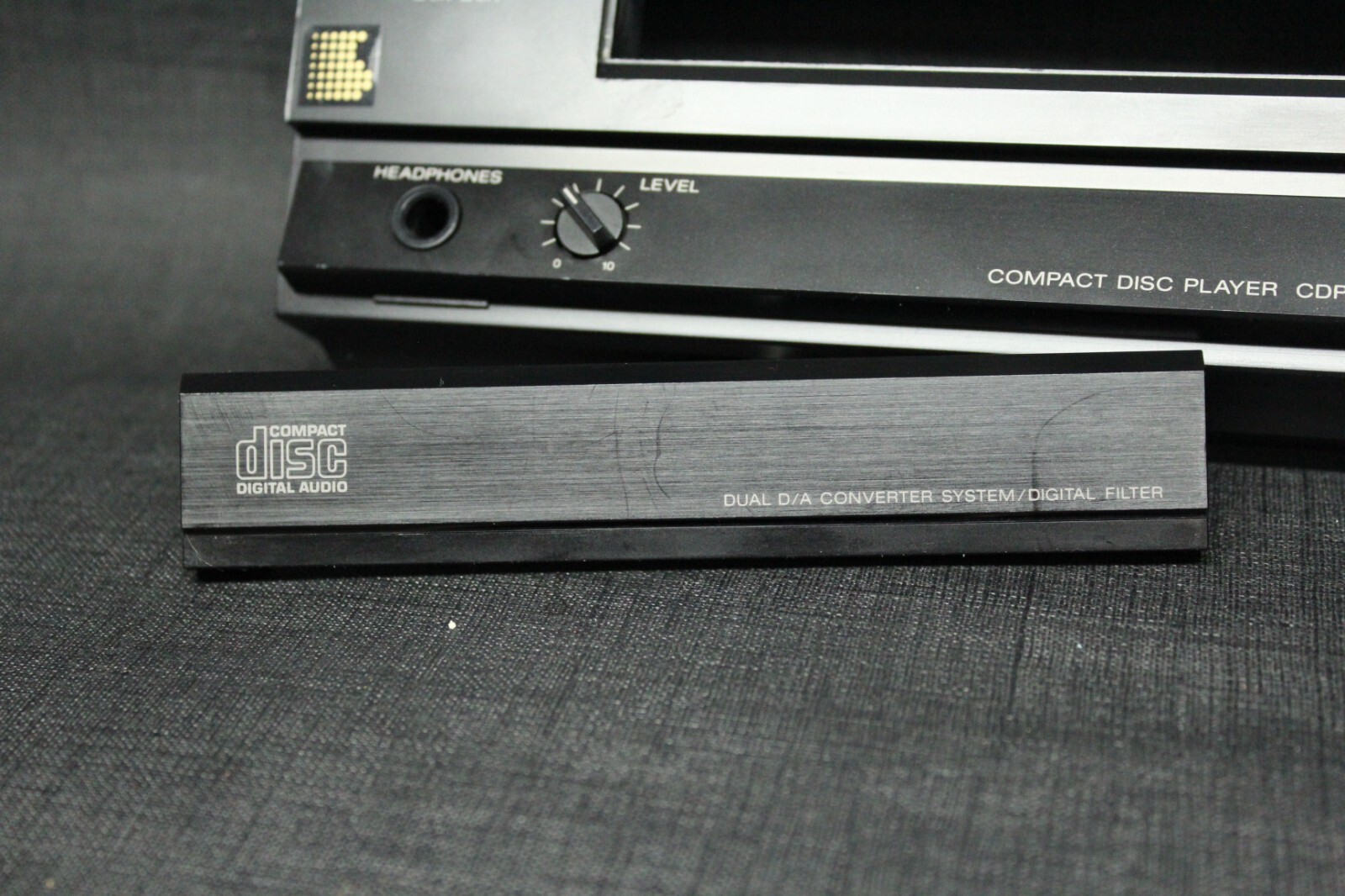 Authentic Sony CDP-350 CD player Front Panel Face plate screen w/ electronics