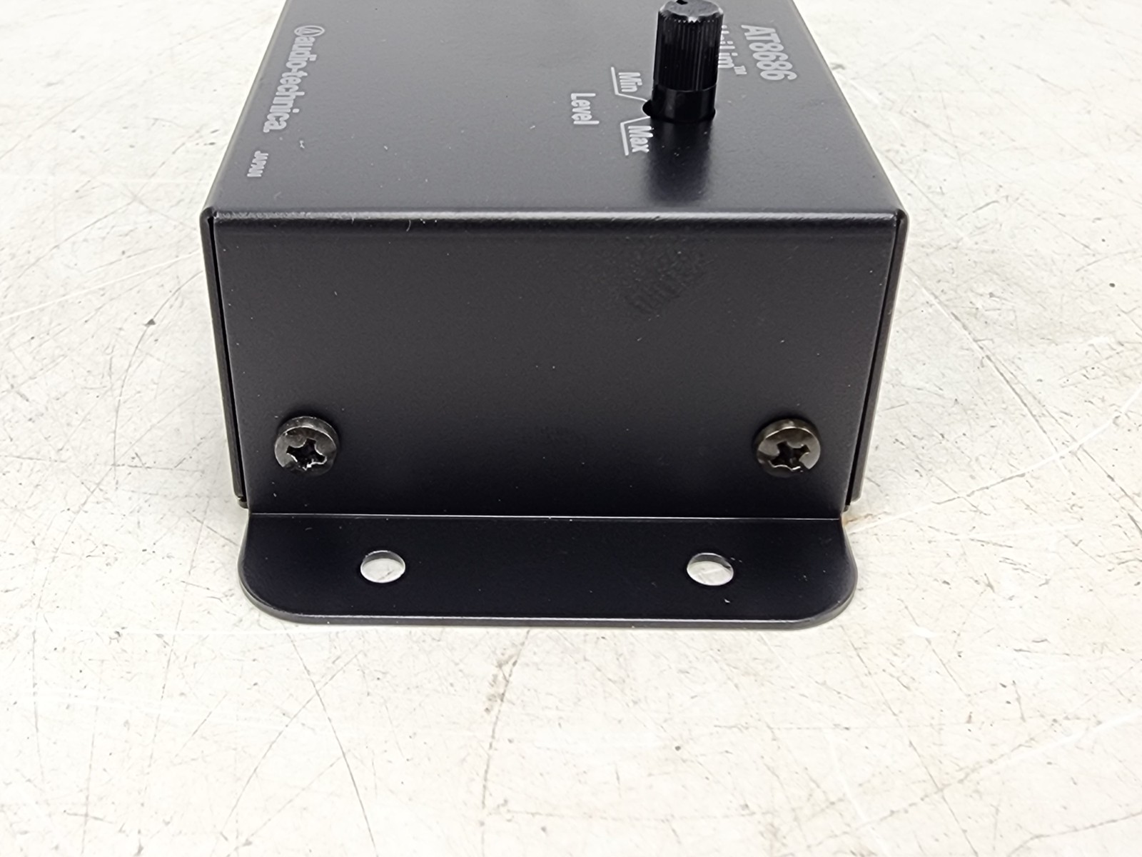 Audio-Technica AT8686 UniLim Remote Powered Microphone Limiter Box Tested