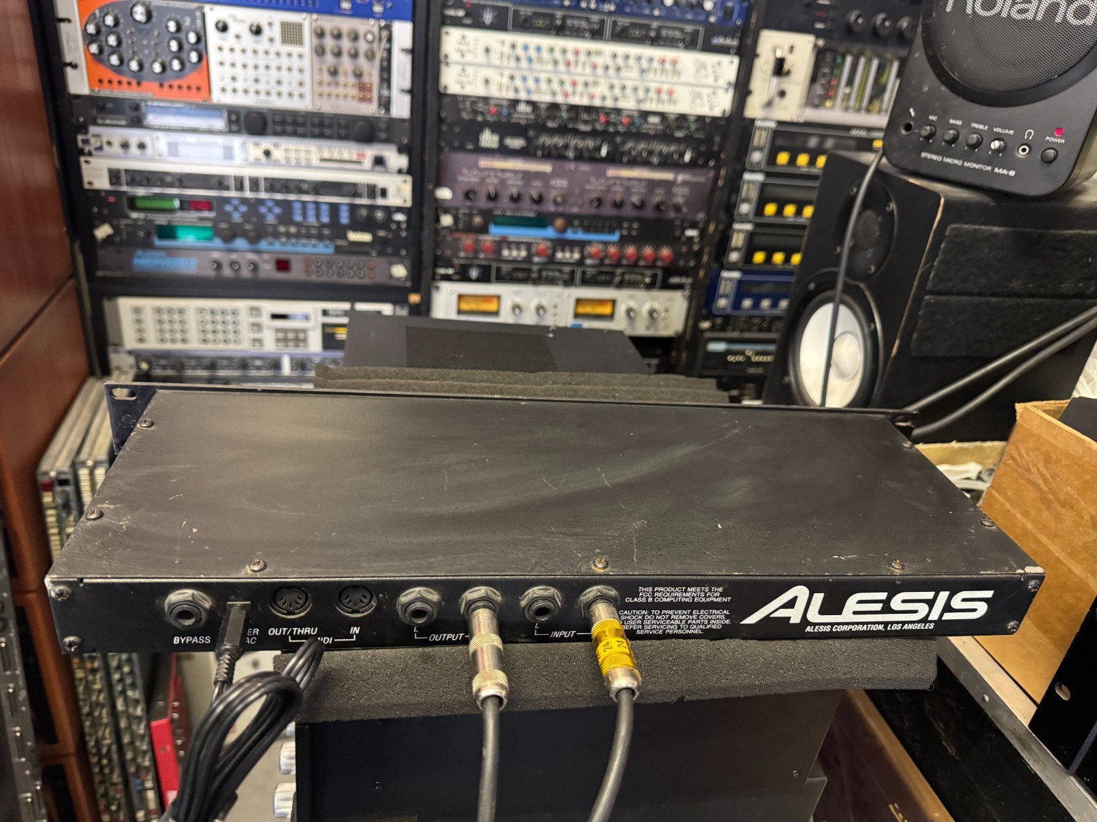 Alesis MidiVerb III Digital Reverb FX Processor Rack III /ARMENS